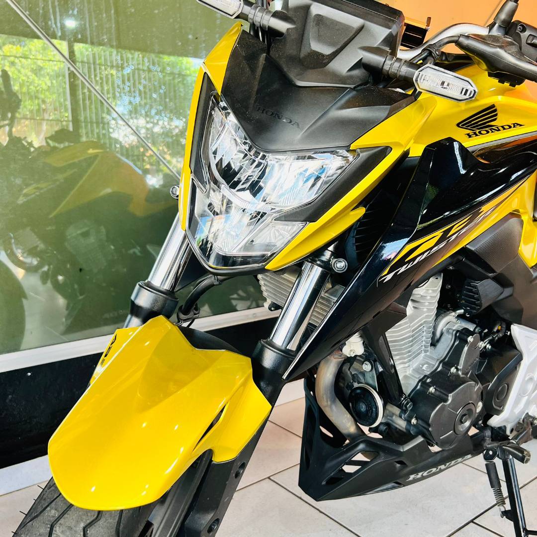HONDA CB 300F TWISTER CBS