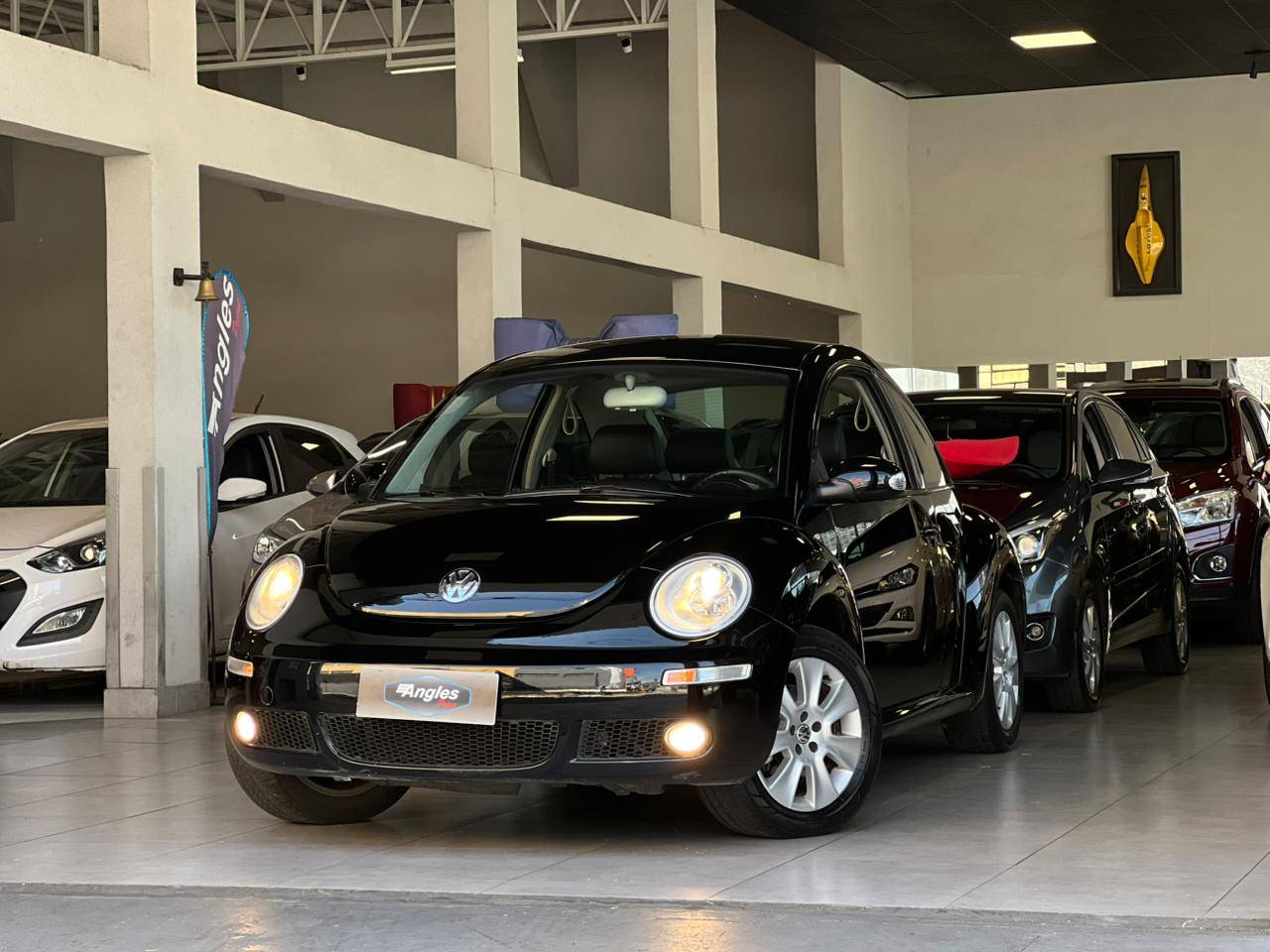 VOLKSWAGEN NEW BEETLE
