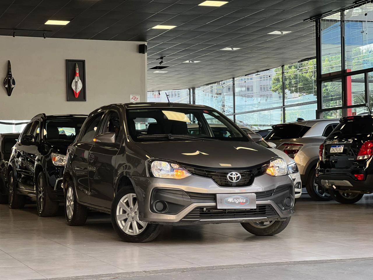 TOYOTA ETIOS