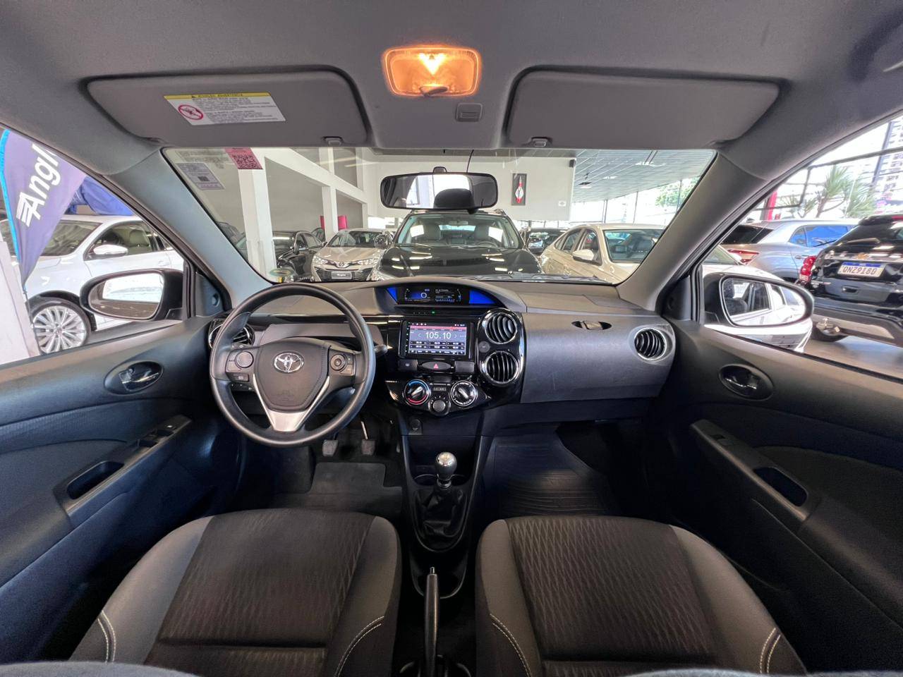 TOYOTA ETIOS