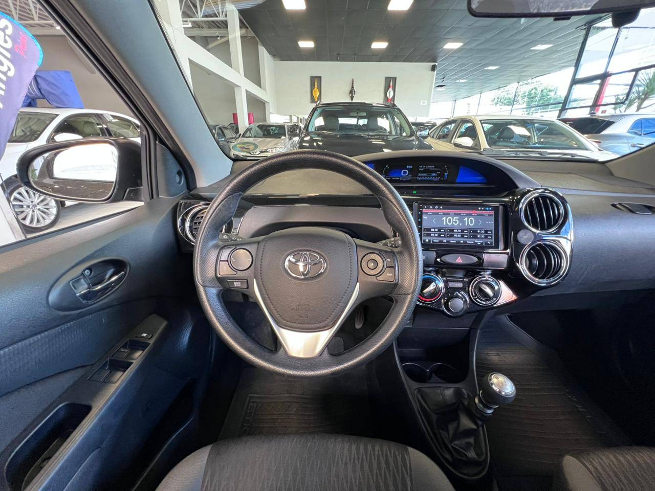 TOYOTA ETIOS