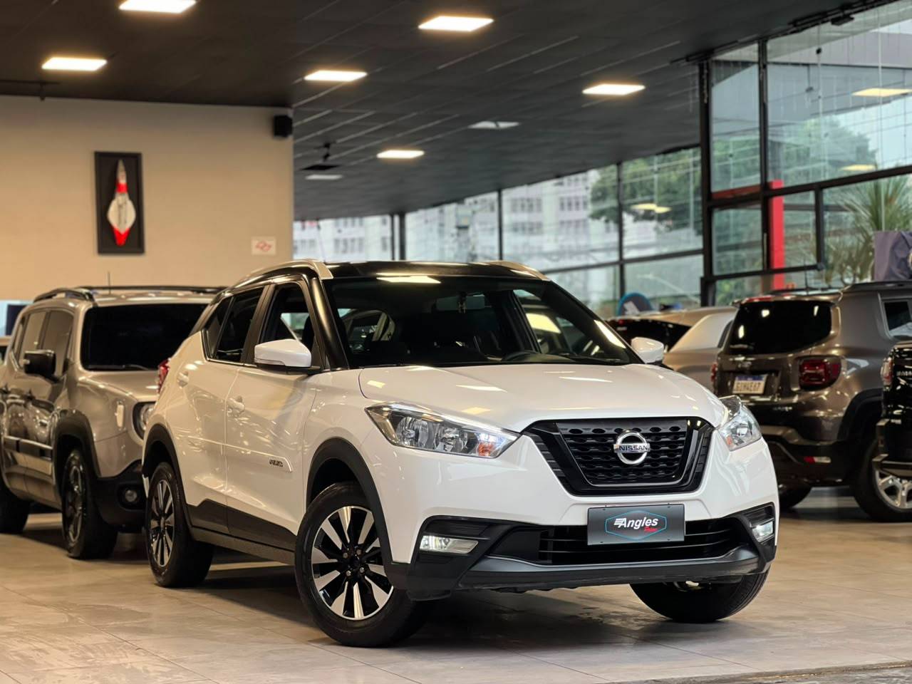 NISSAN KICKS