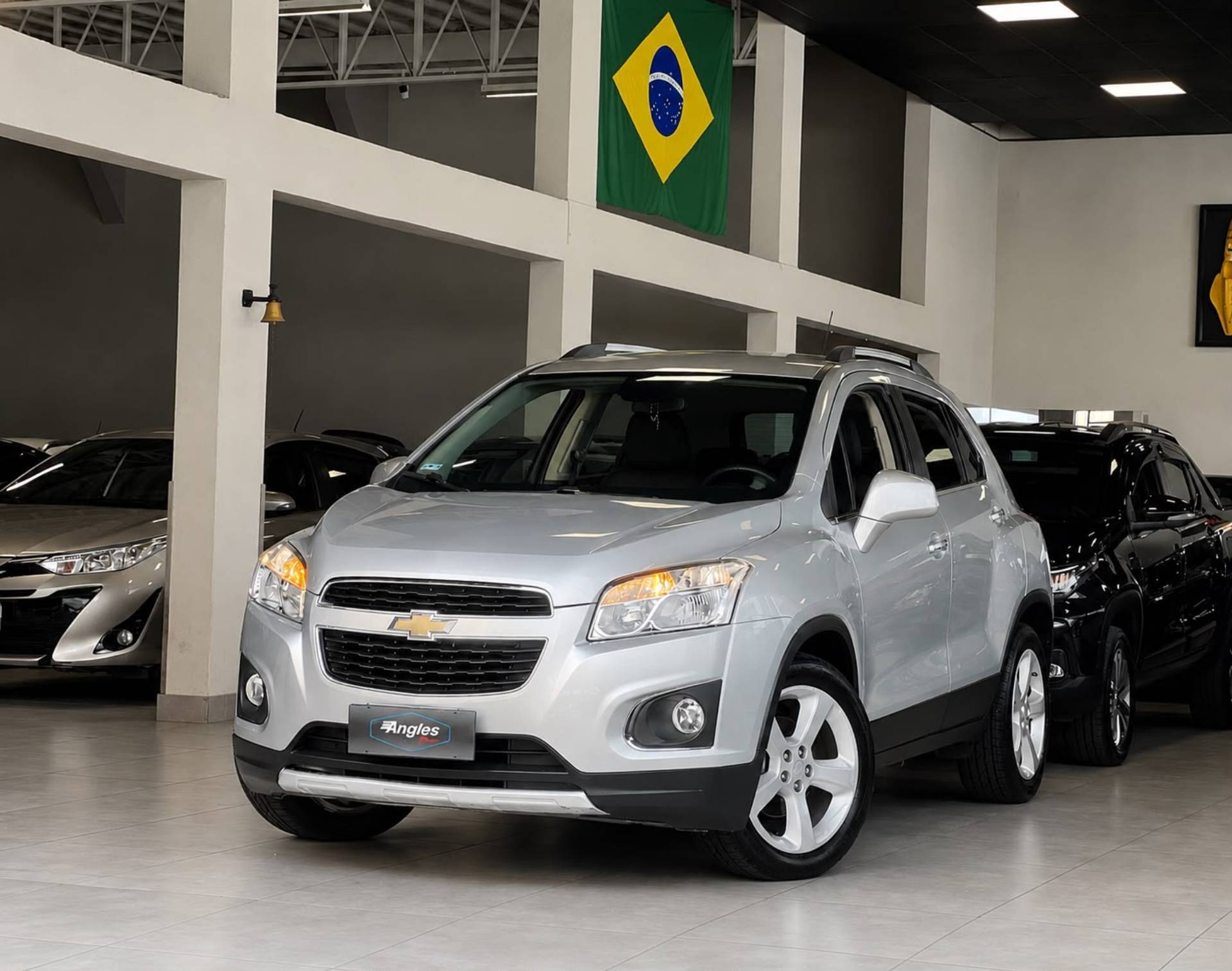 CHEVROLET TRACKER