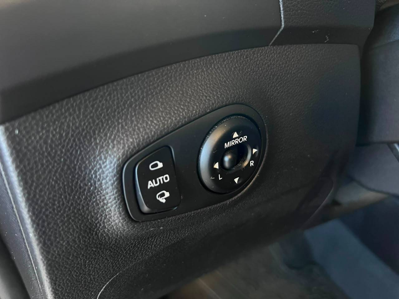 HYUNDAI HB20X