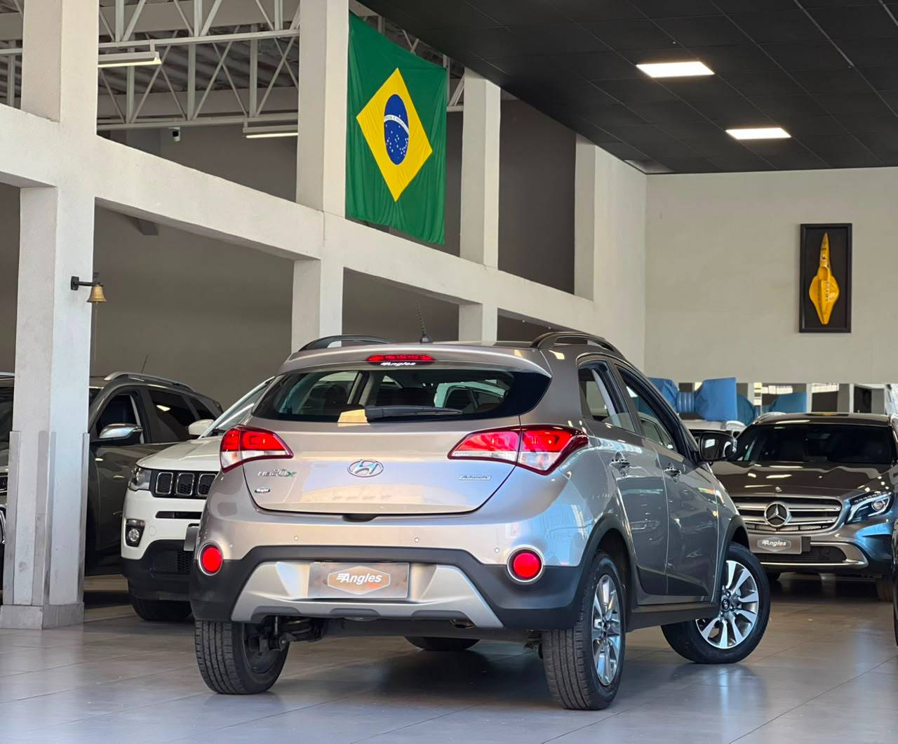 HYUNDAI HB20X