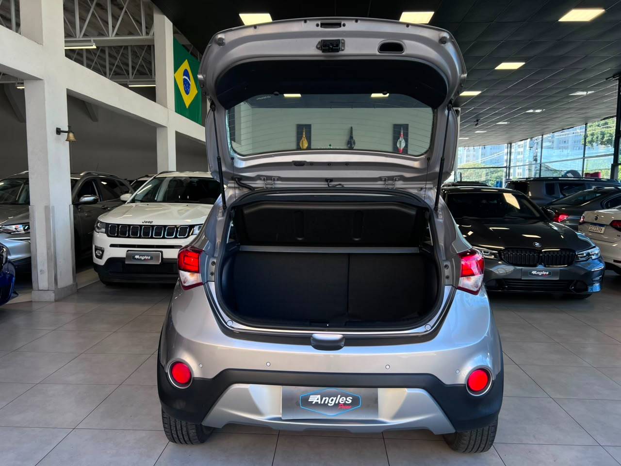 HYUNDAI HB20X
