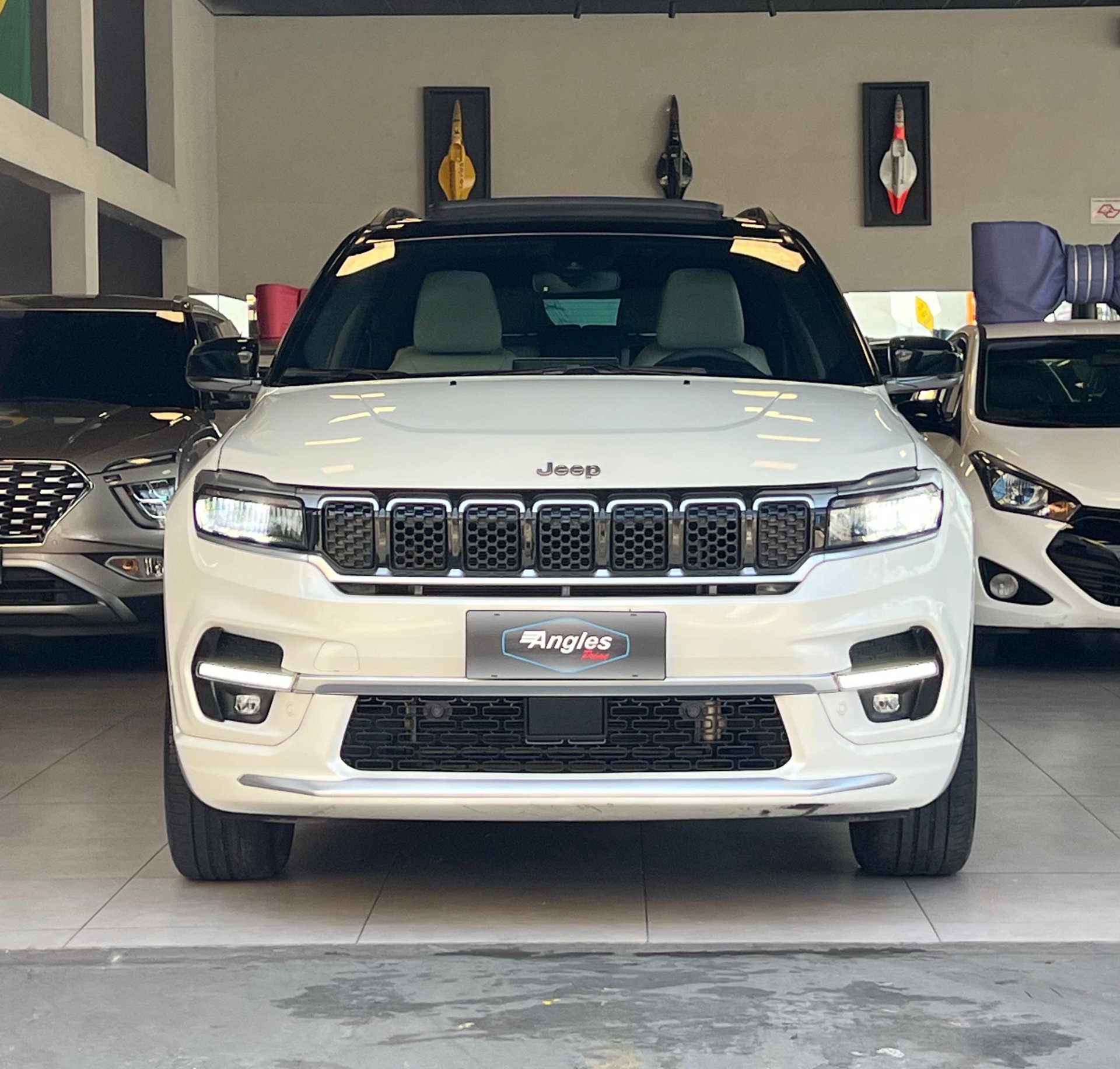 JEEP COMMANDER