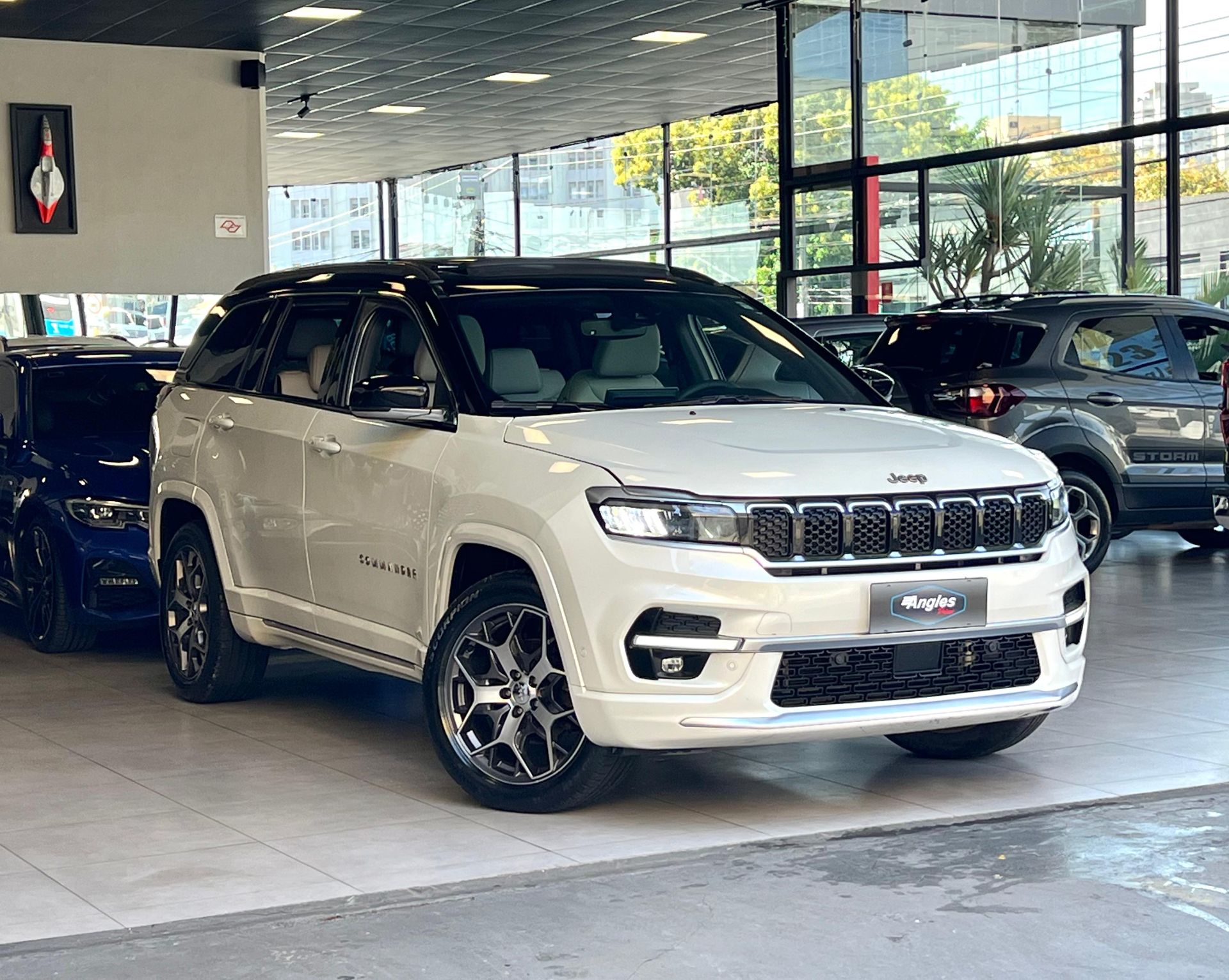 JEEP COMMANDER