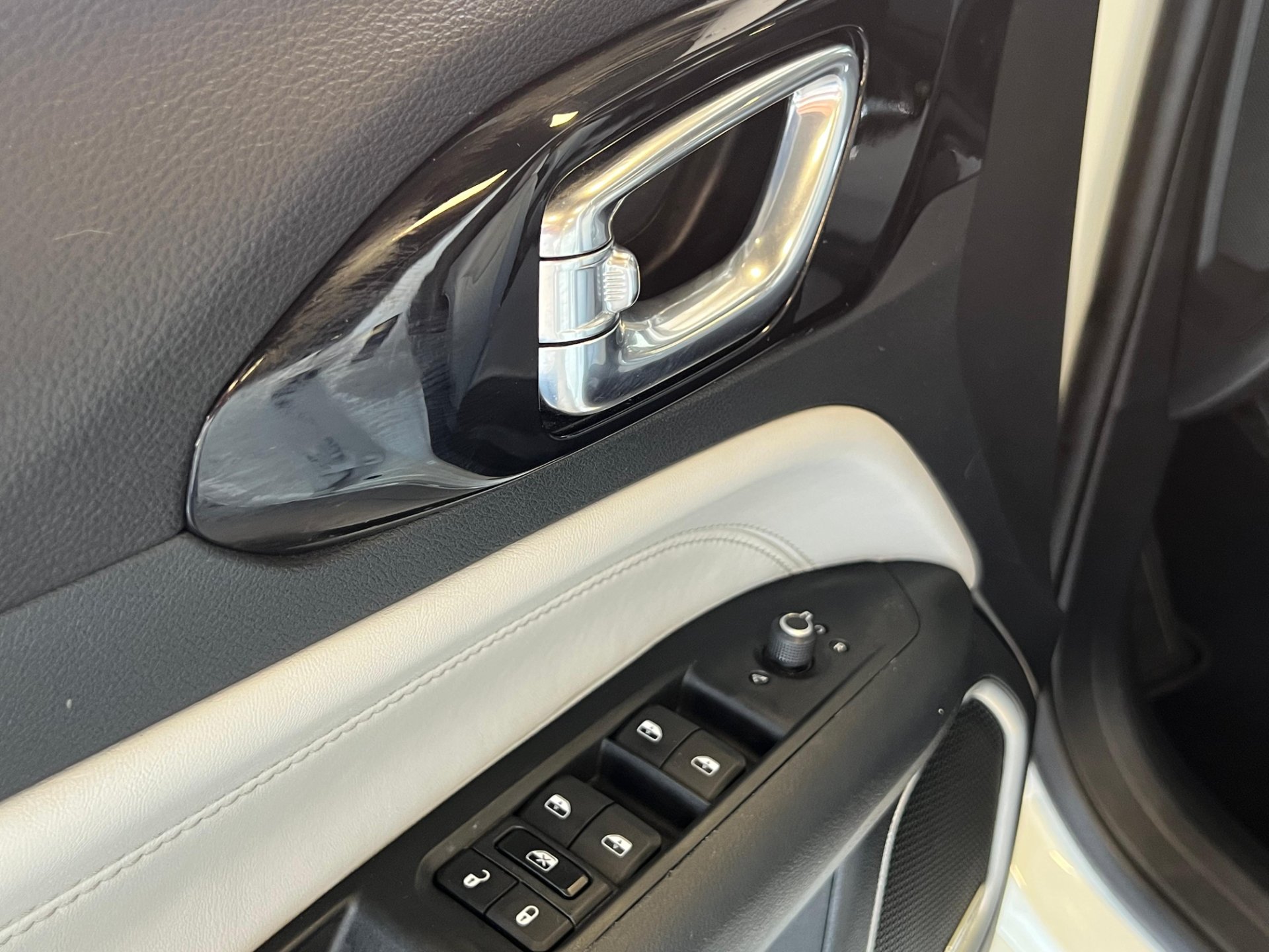 JEEP COMMANDER