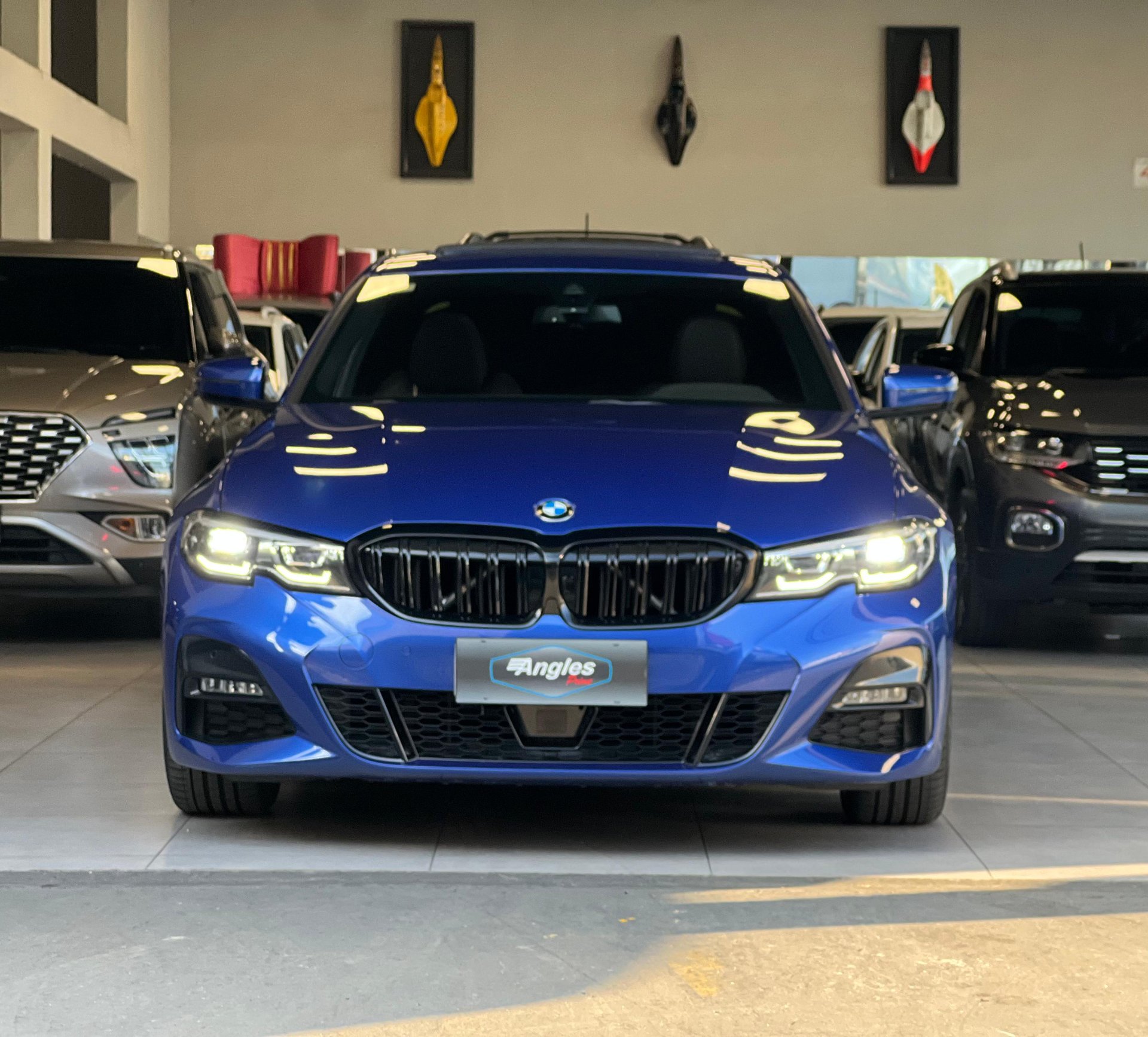BMW 320i