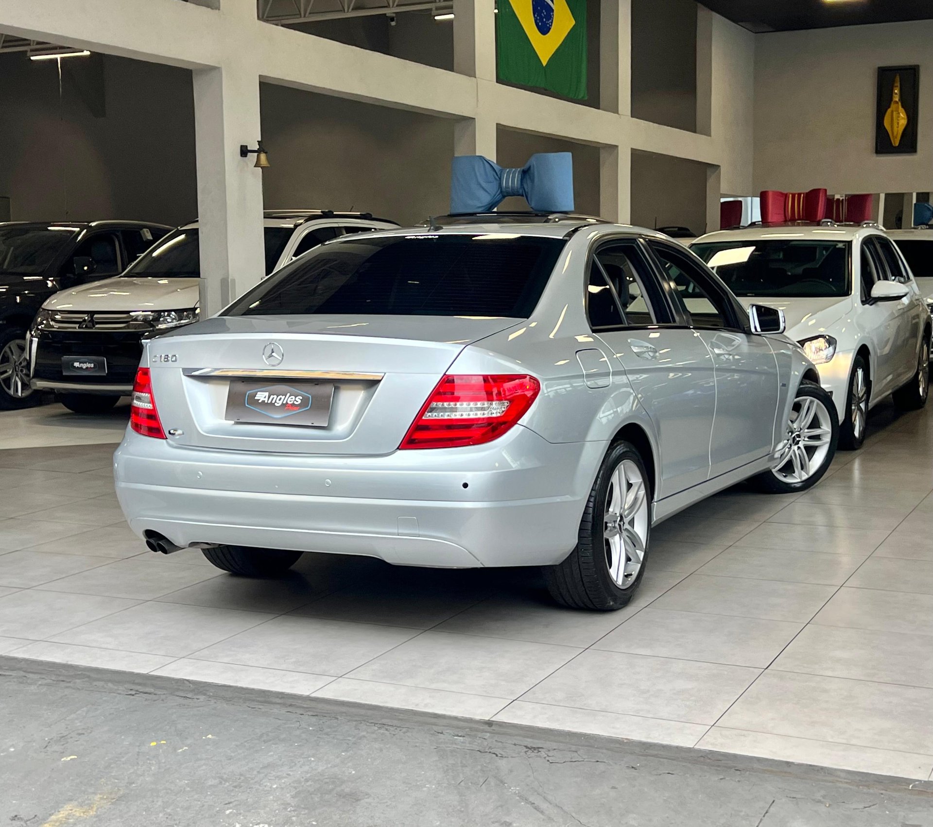 MERCEDES-BENZ C 180