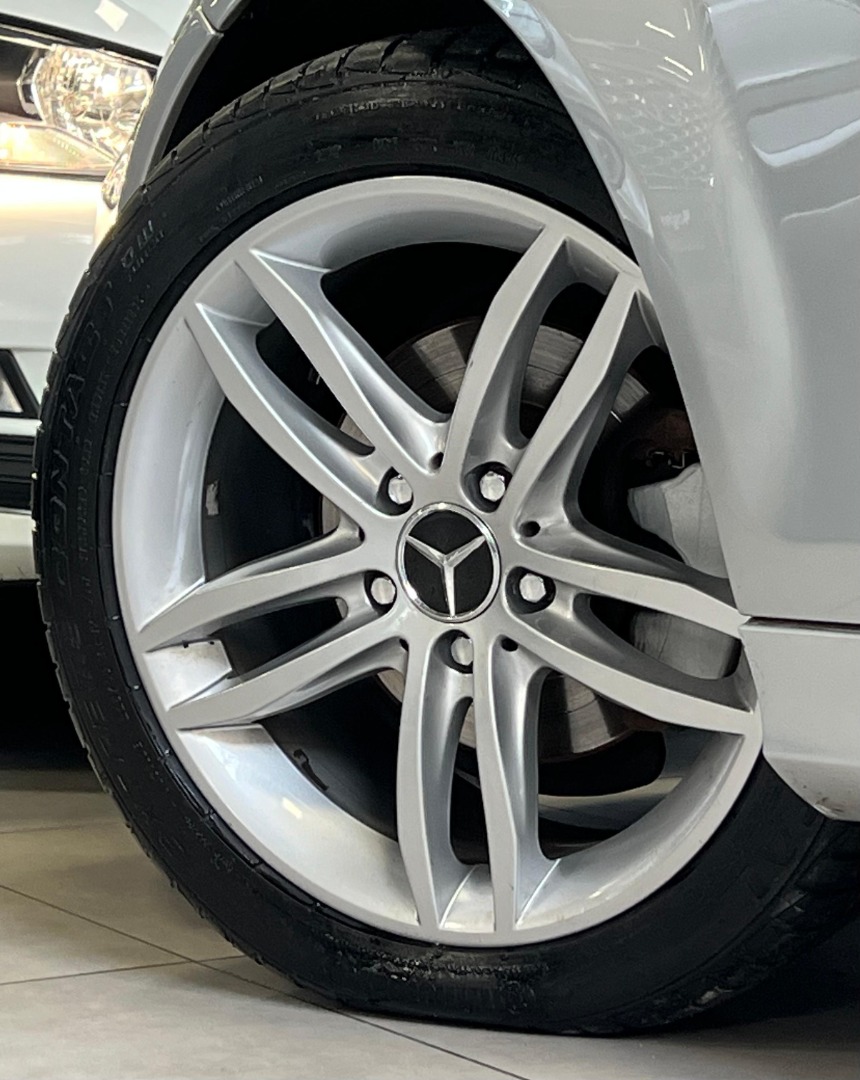 MERCEDES-BENZ C 180