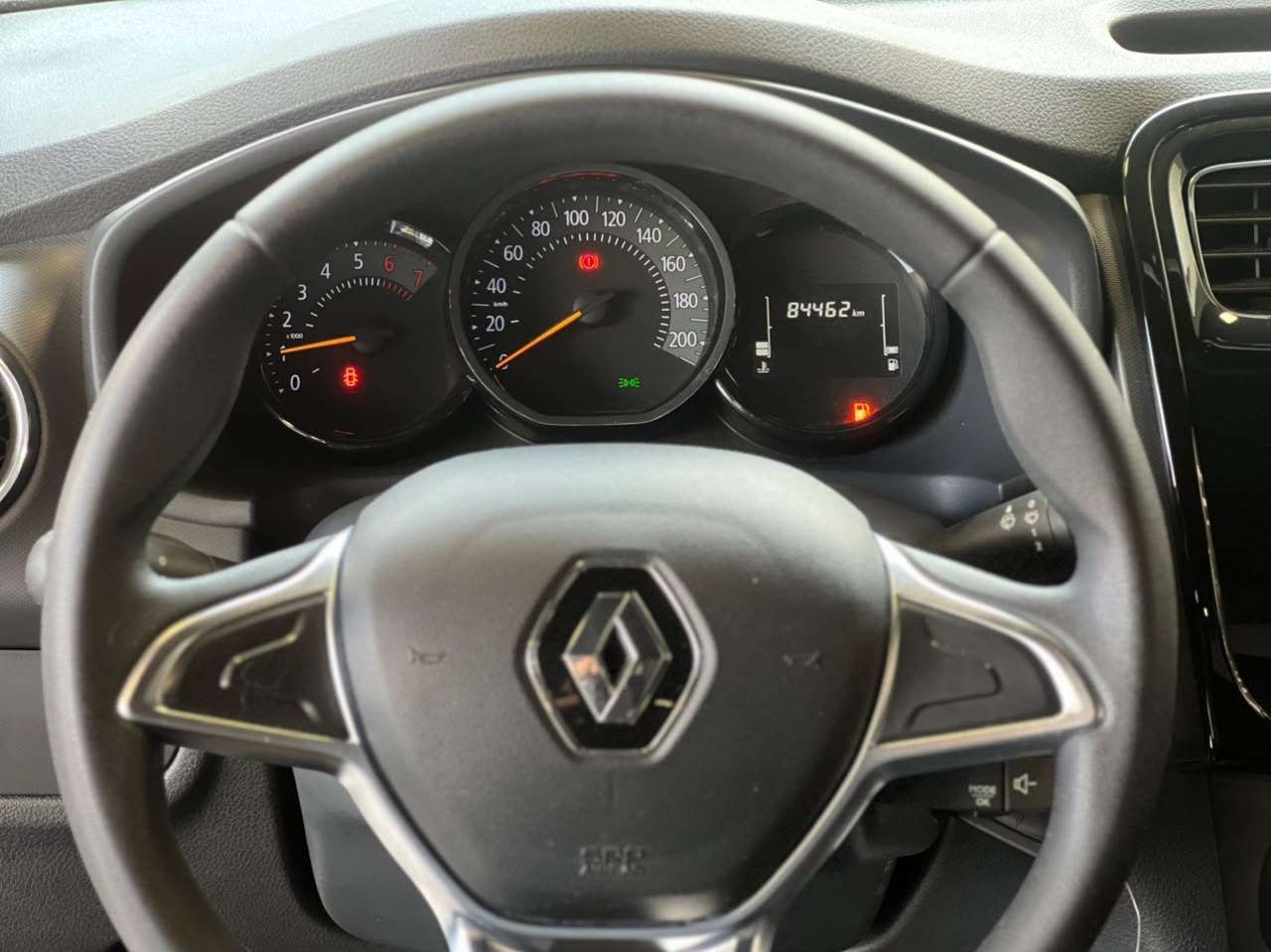 RENAULT LOGAN