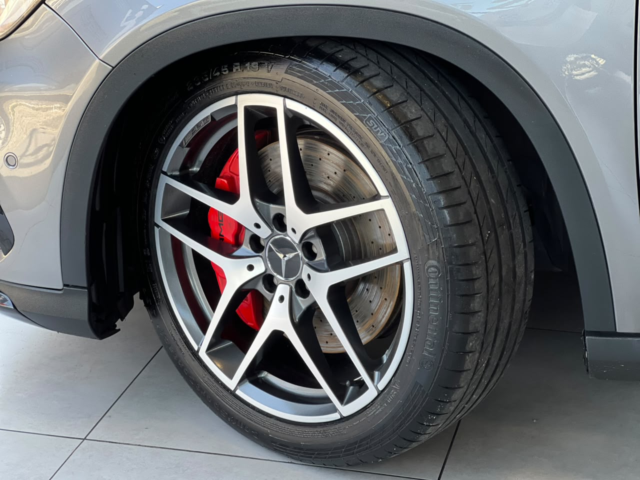 MERCEDES-BENZ GLA 45 AMG