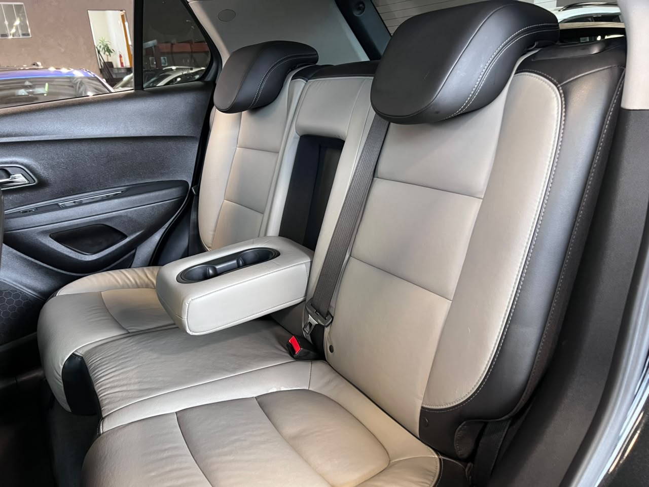 CHEVROLET TRACKER