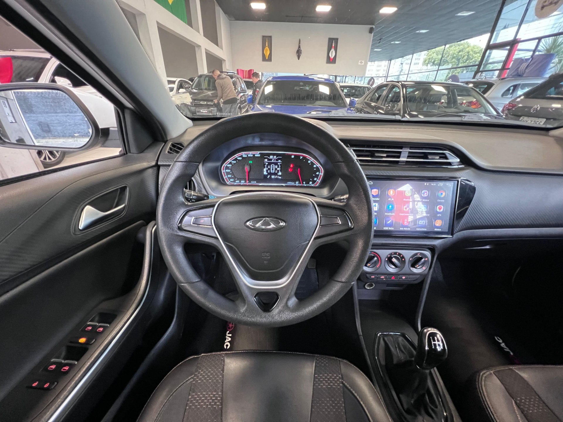 CHERY TIGGO 2
