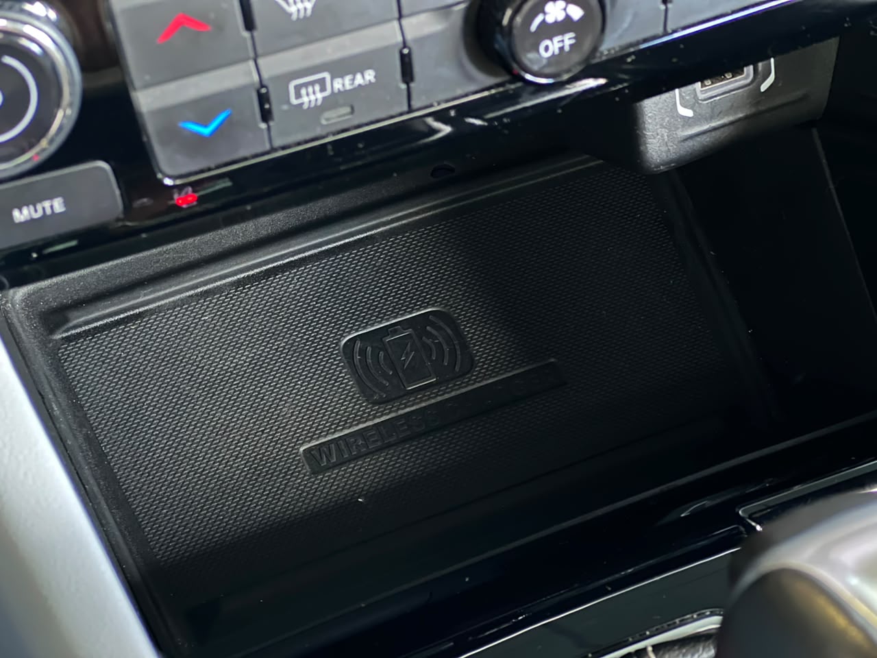 JEEP COMMANDER