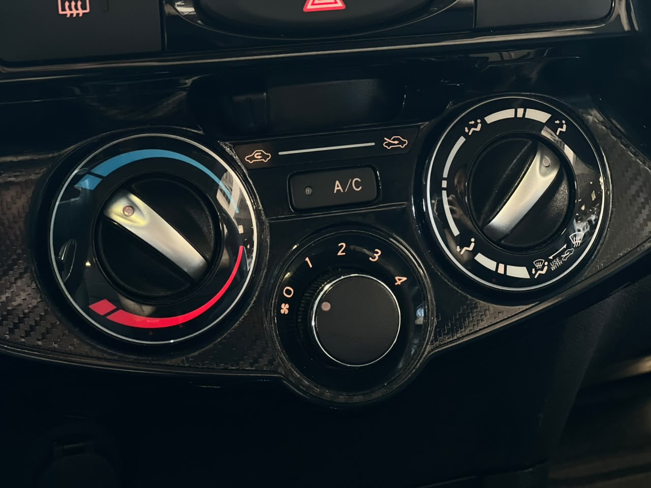TOYOTA ETIOS CROSS