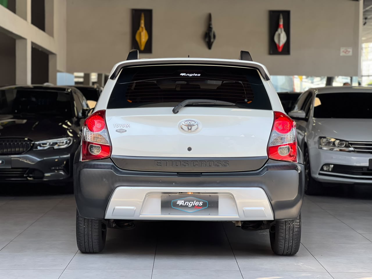 TOYOTA ETIOS CROSS