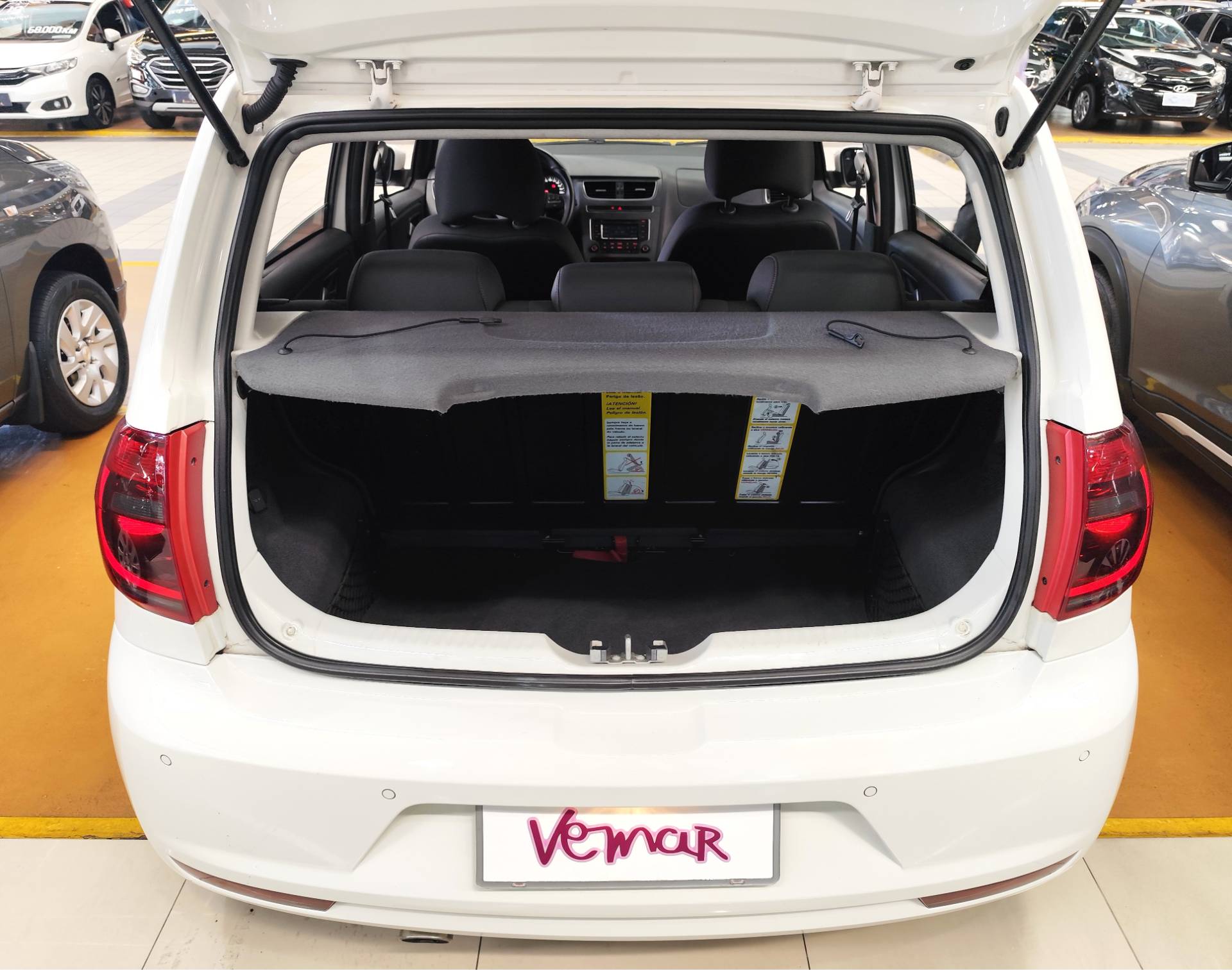 VOLKSWAGEN FOX