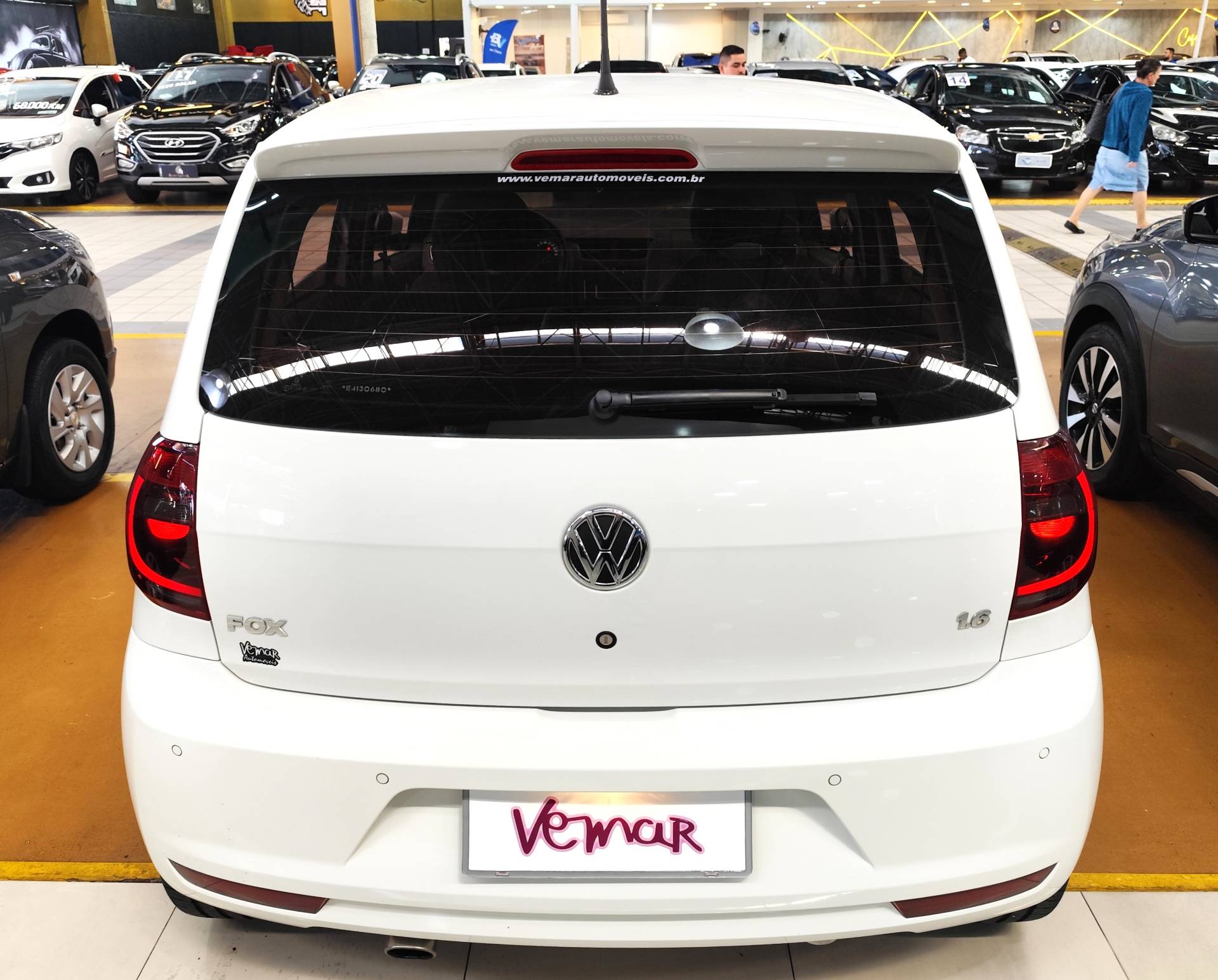 VOLKSWAGEN FOX