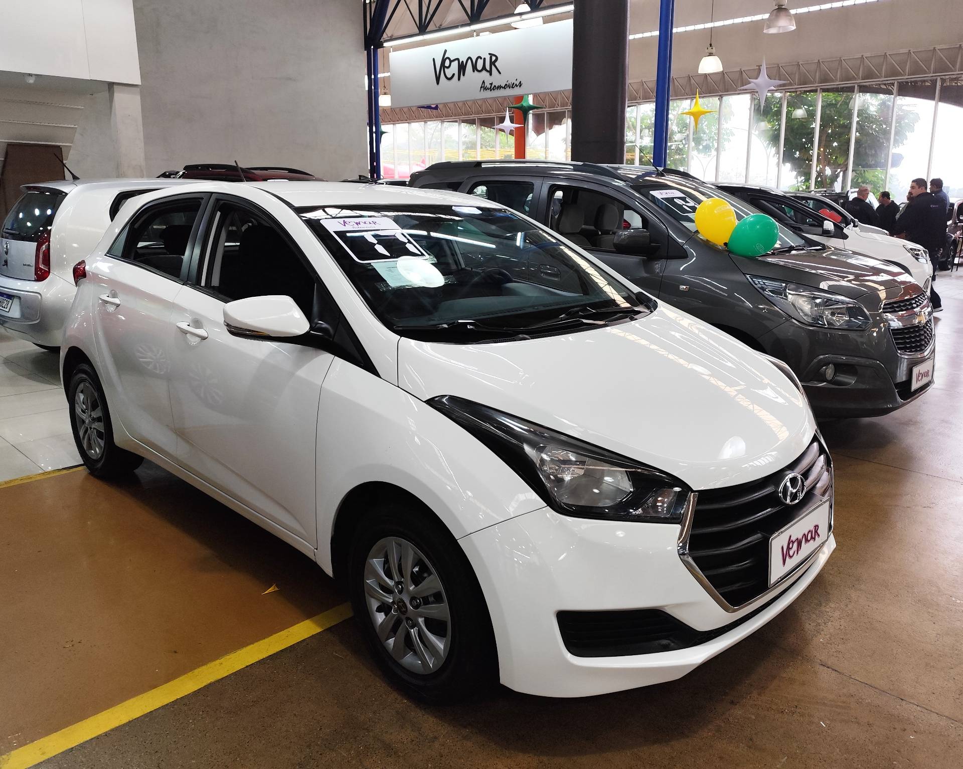 HYUNDAI HB20
