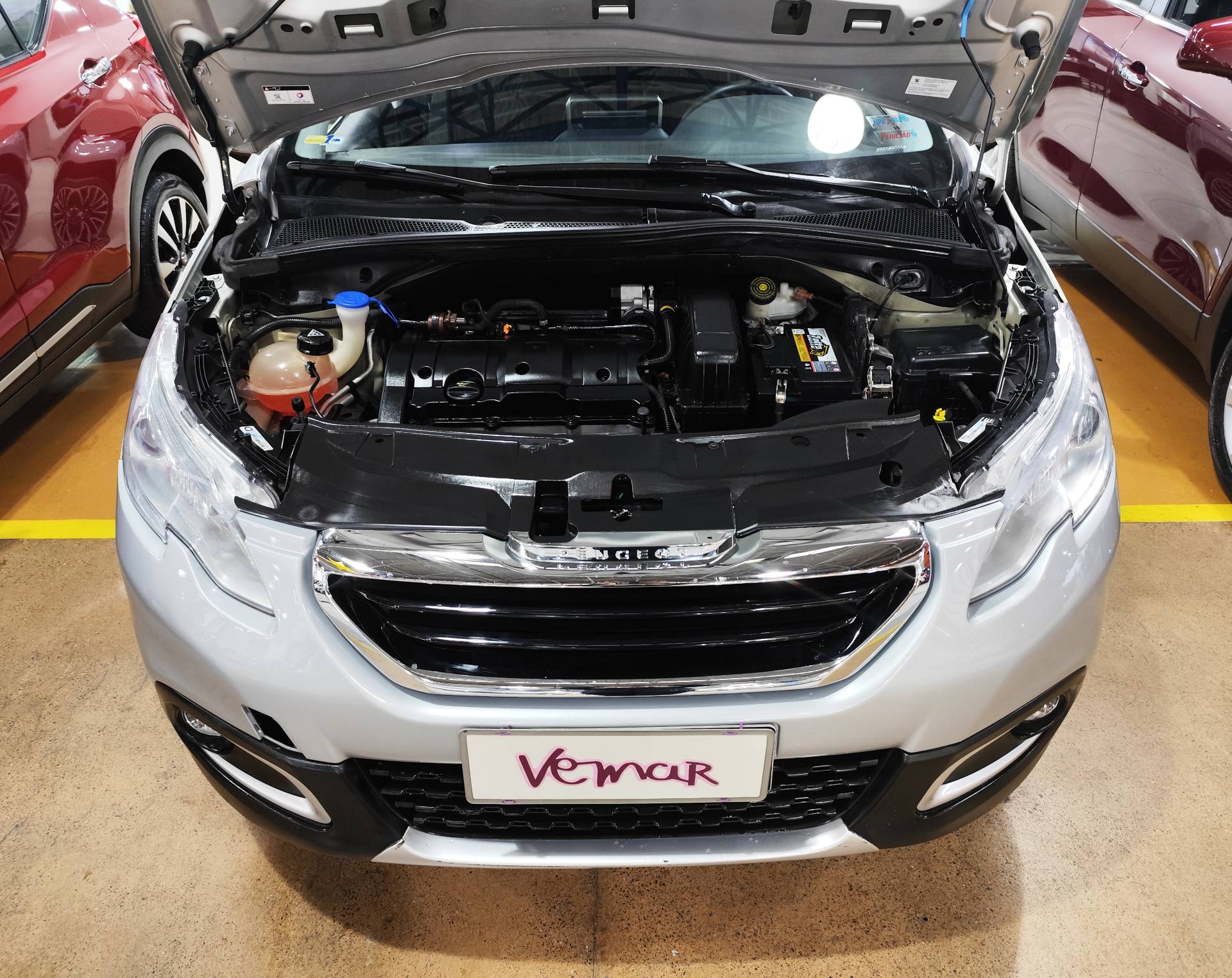PEUGEOT 2008