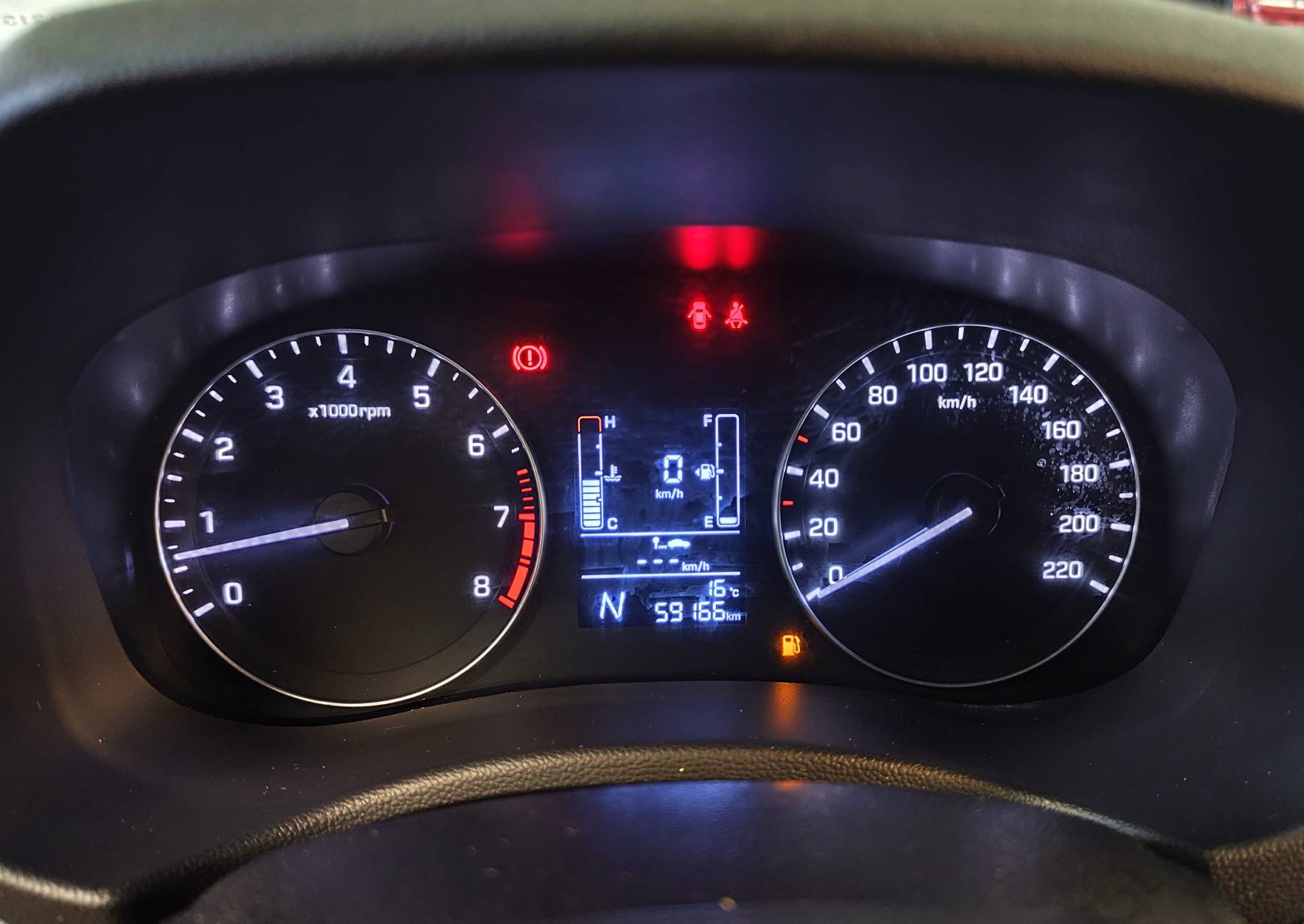 HYUNDAI CRETA