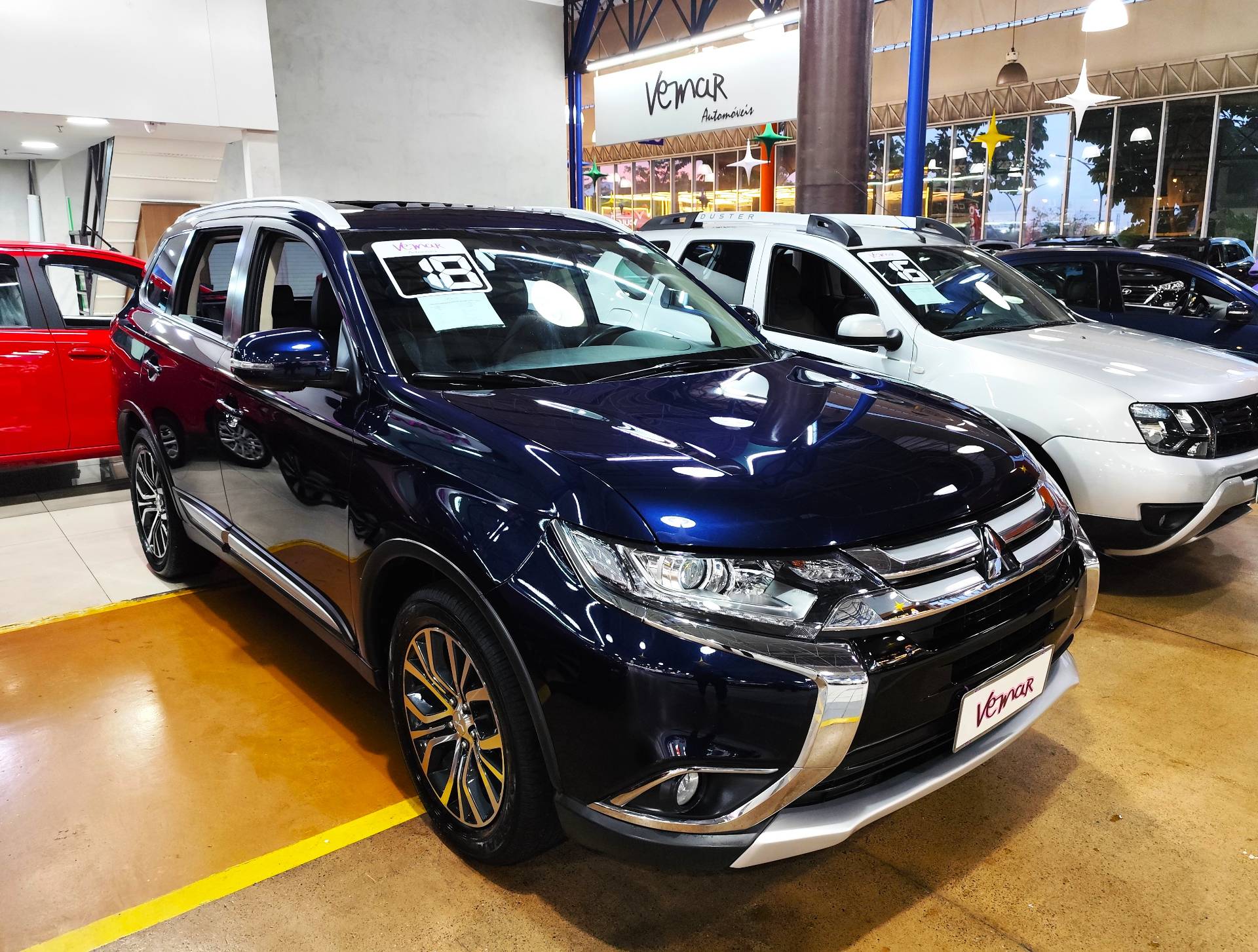 MITSUBISHI OUTLANDER