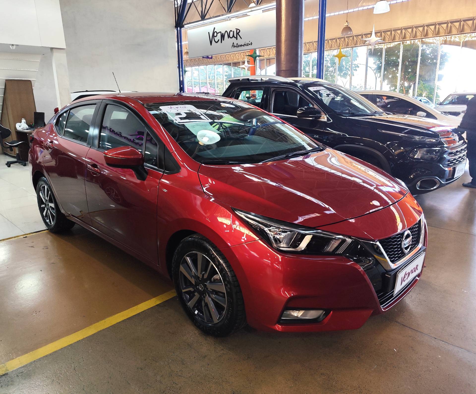 NISSAN VERSA