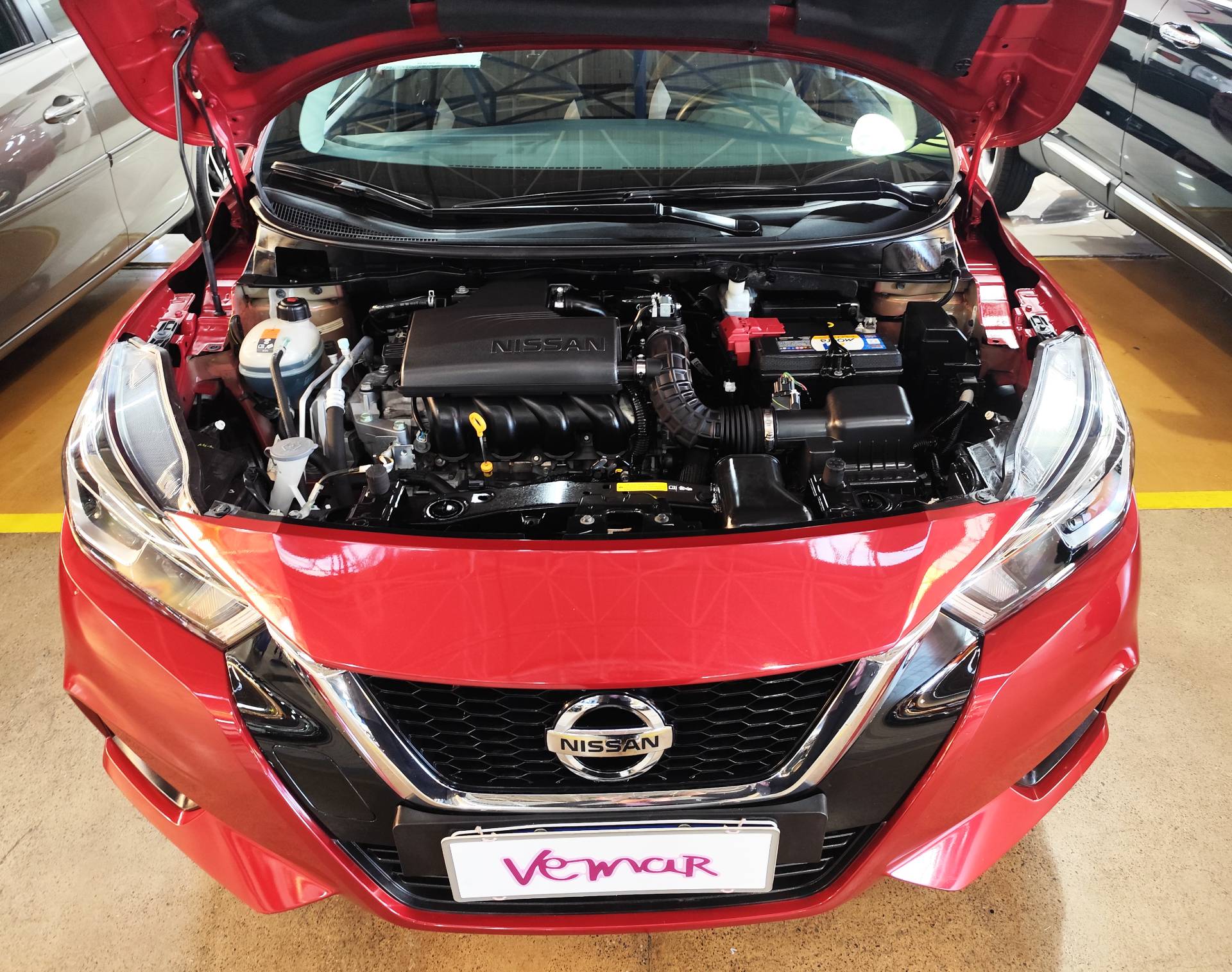 NISSAN VERSA