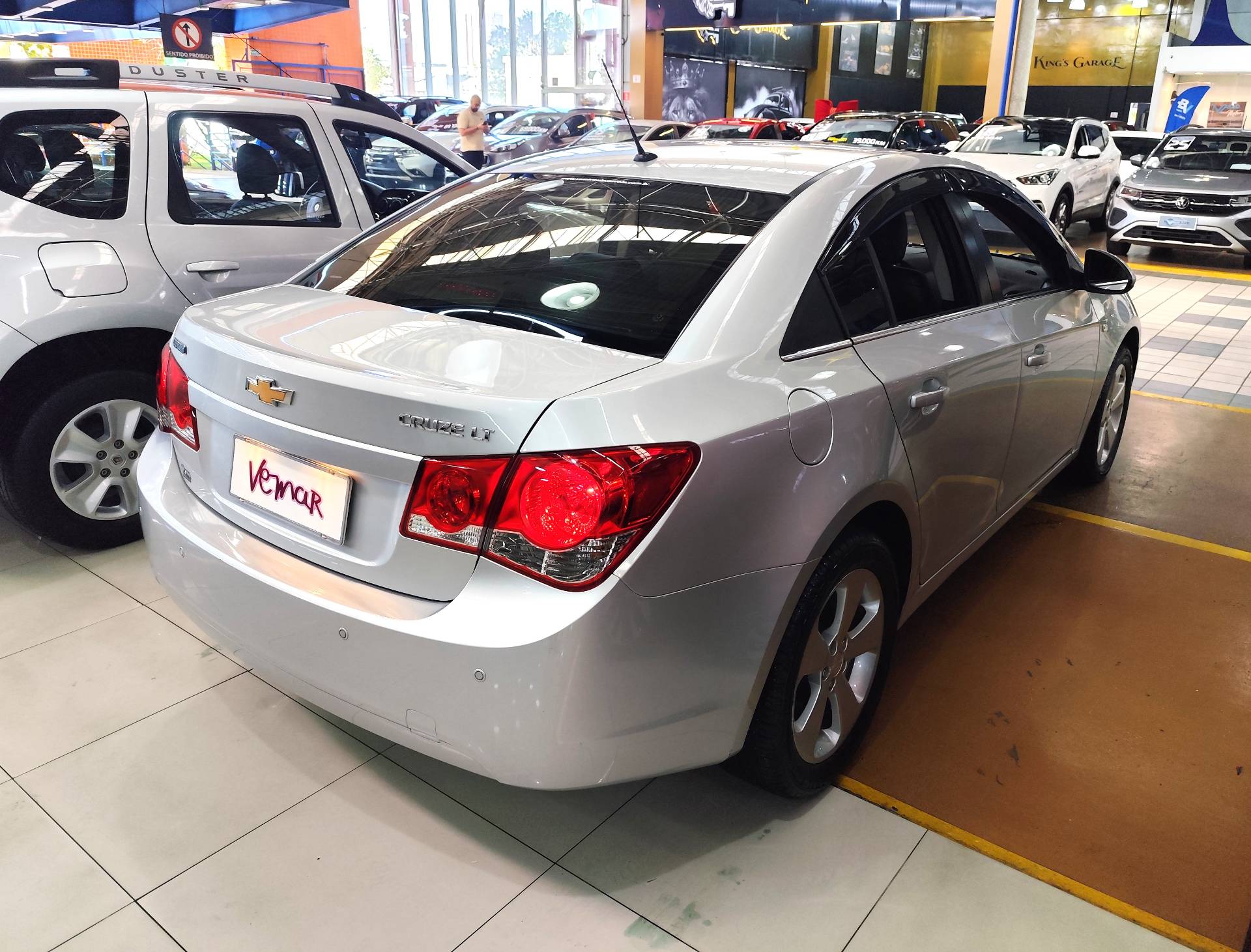 CHEVROLET CRUZE