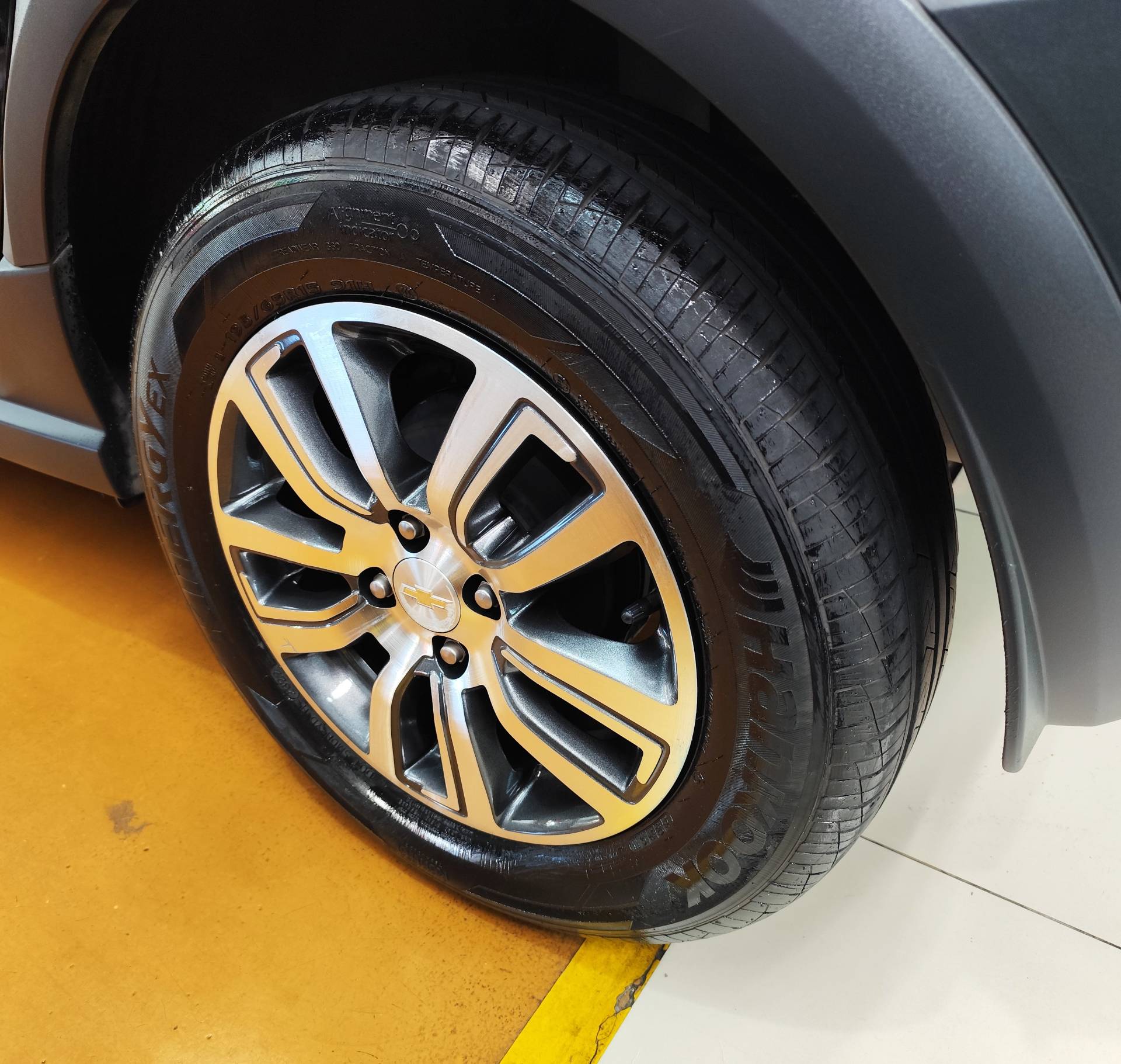 CHEVROLET ONIX