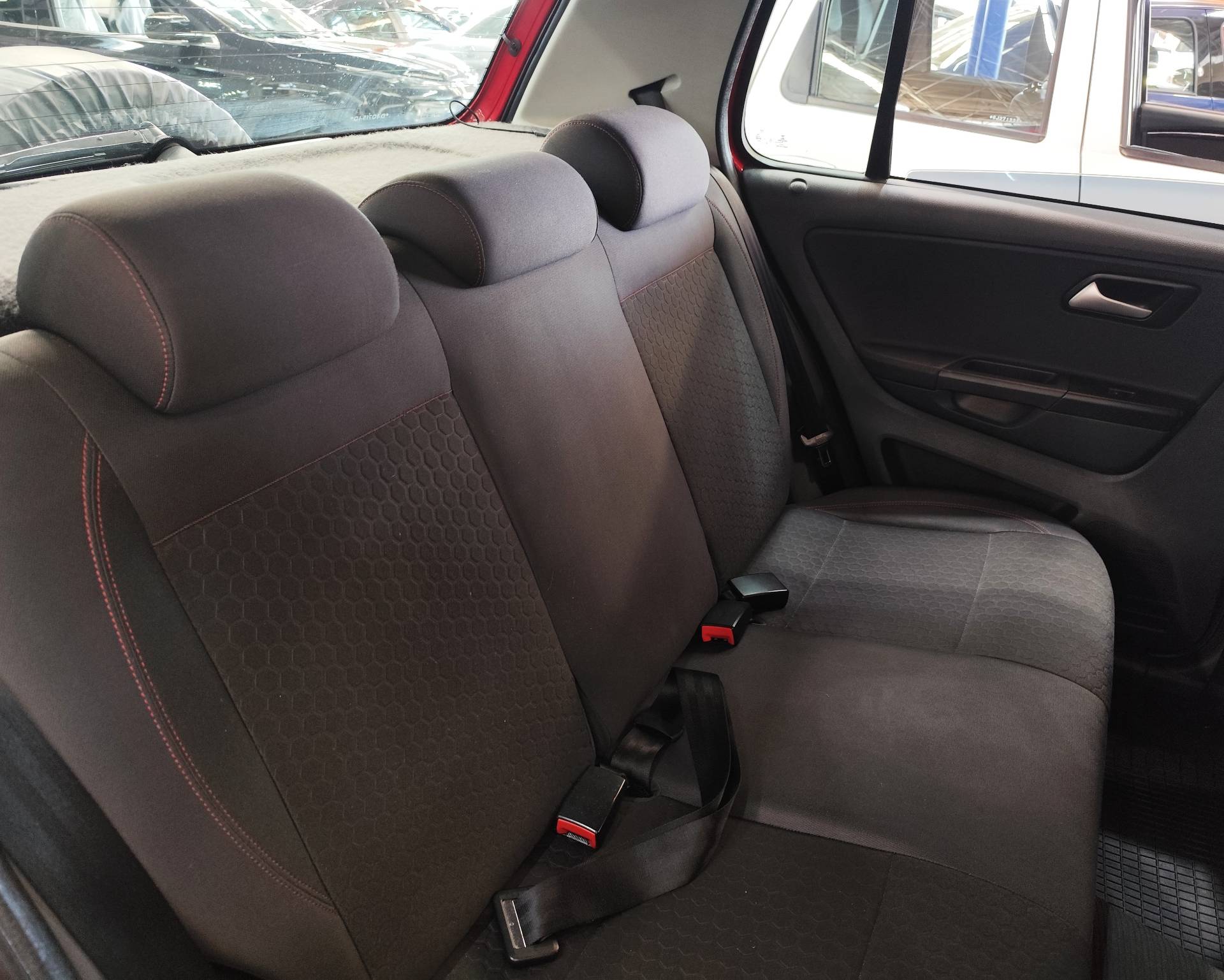 VOLKSWAGEN CROSSFOX