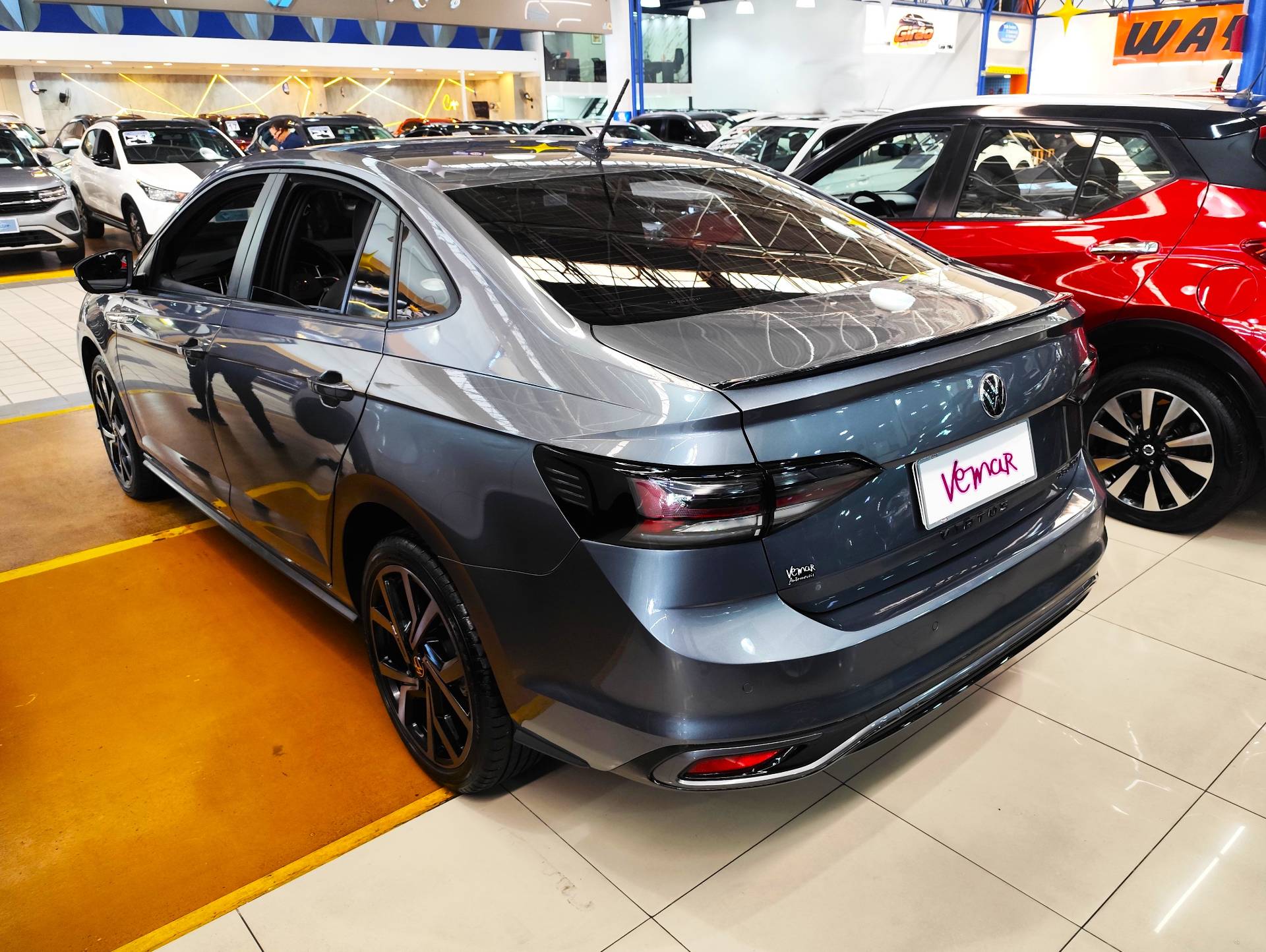 VOLKSWAGEN VIRTUS