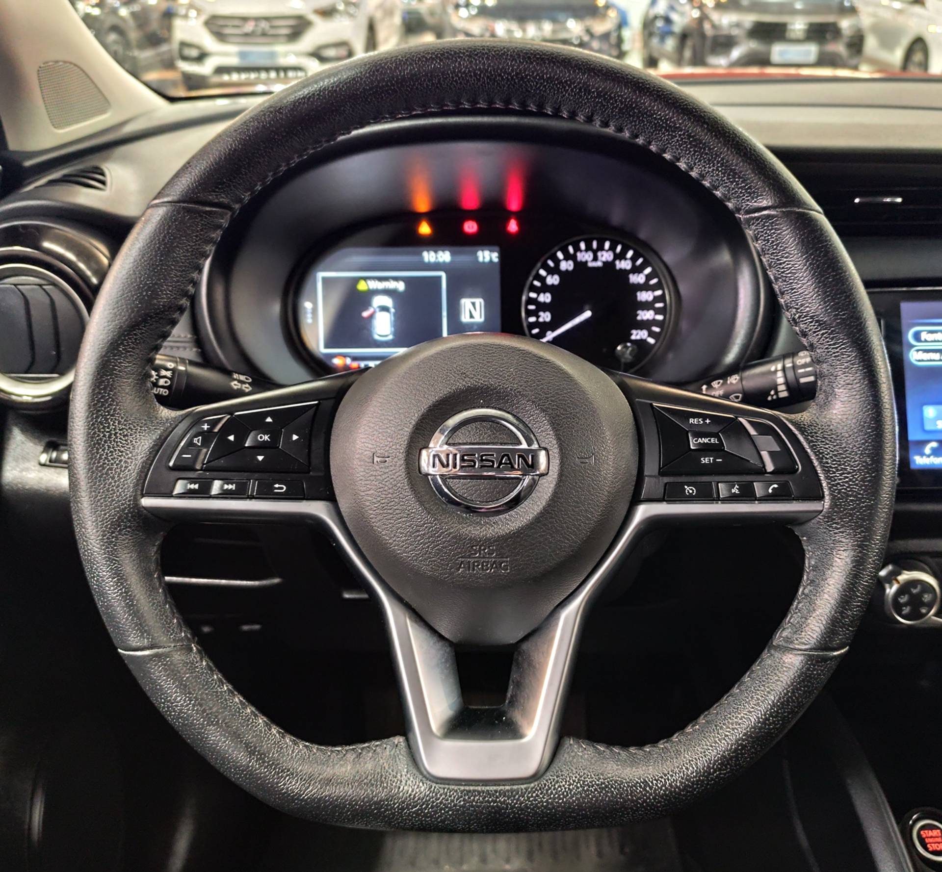 NISSAN KICKS