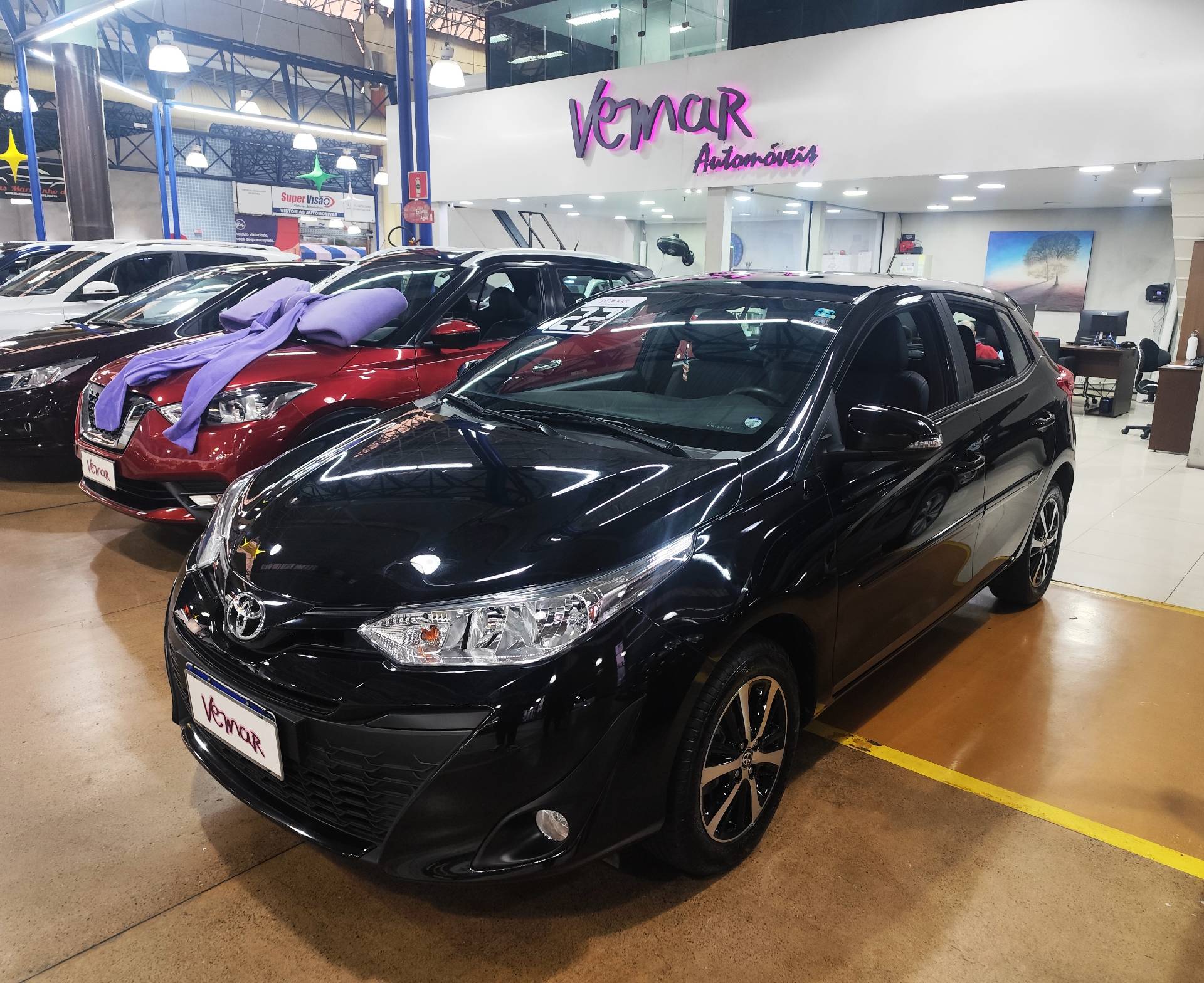 TOYOTA YARIS