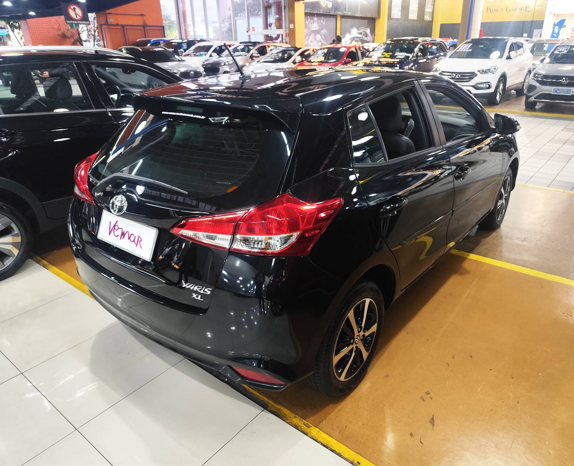 TOYOTA YARIS