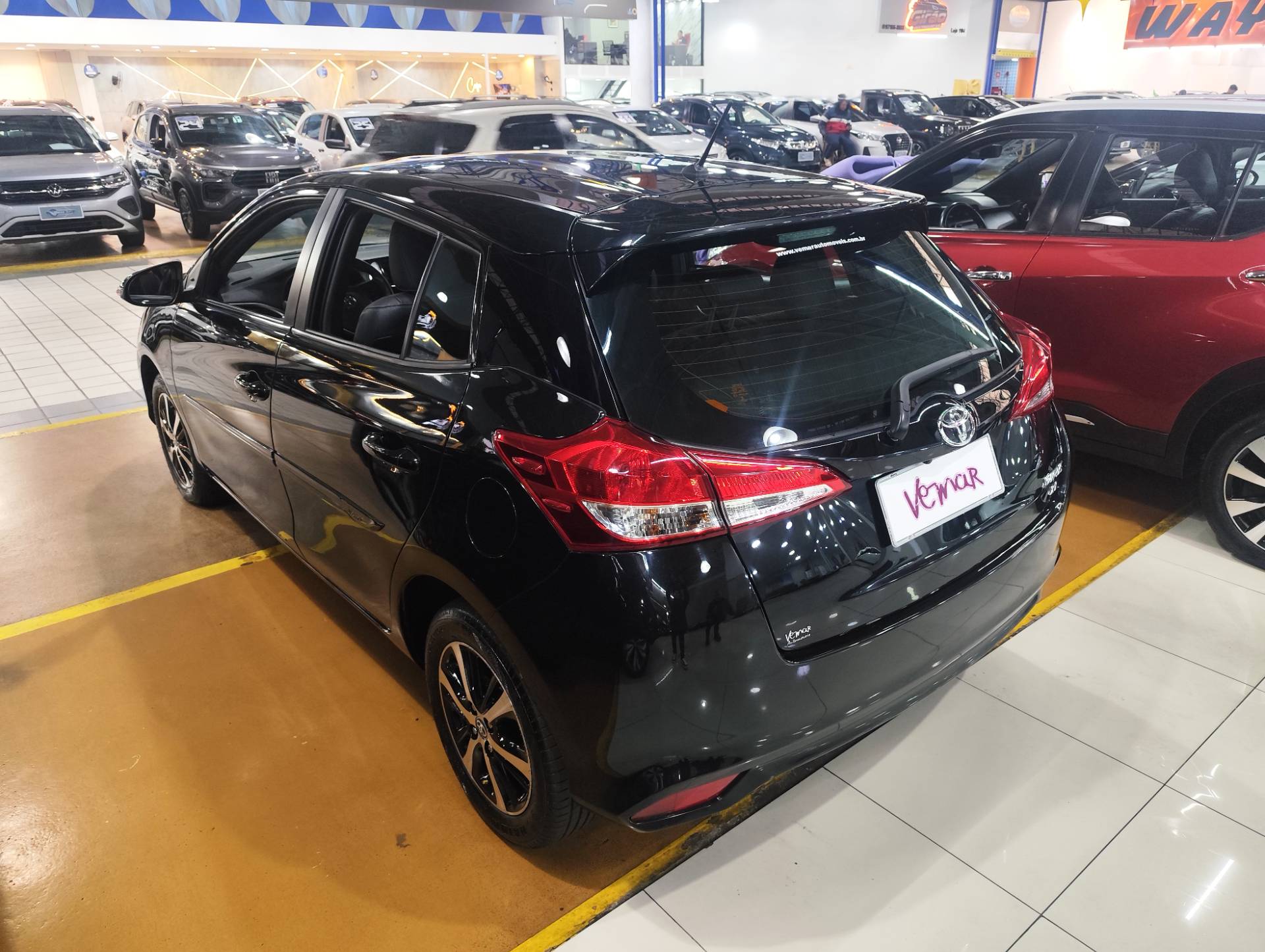 TOYOTA YARIS
