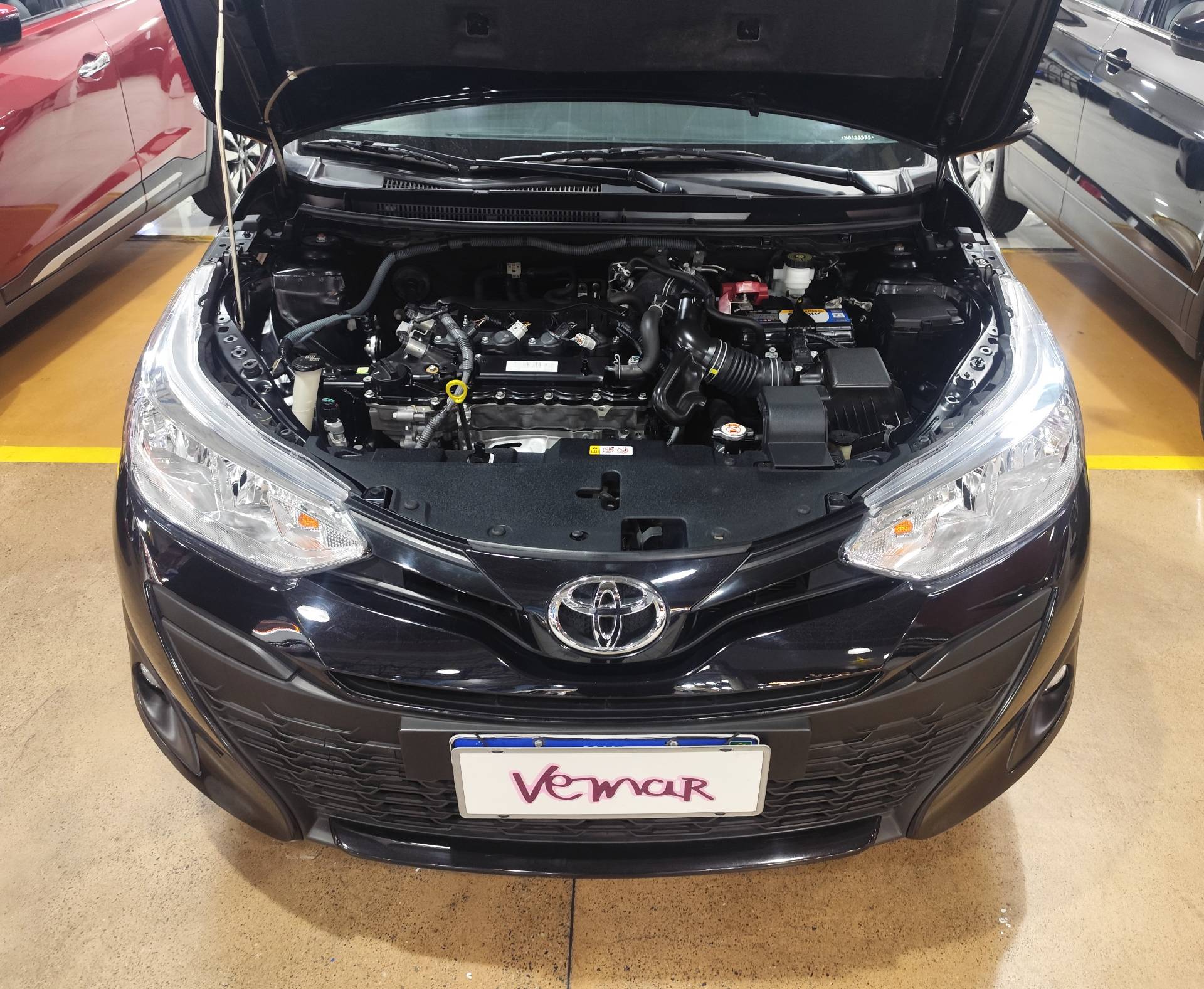 TOYOTA YARIS