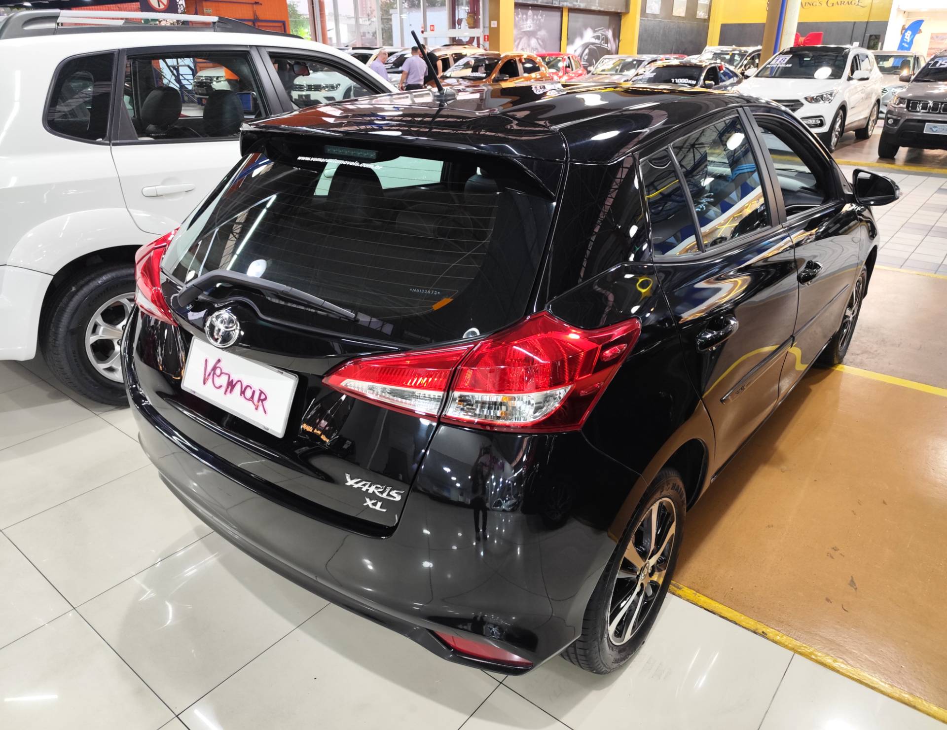 TOYOTA YARIS