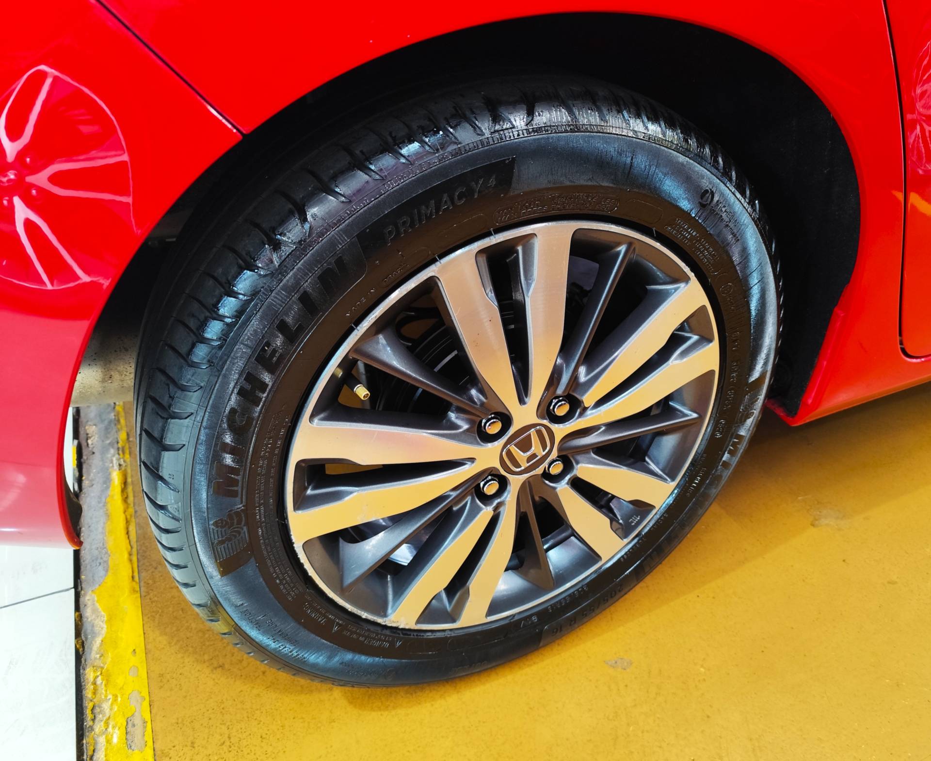 HONDA FIT