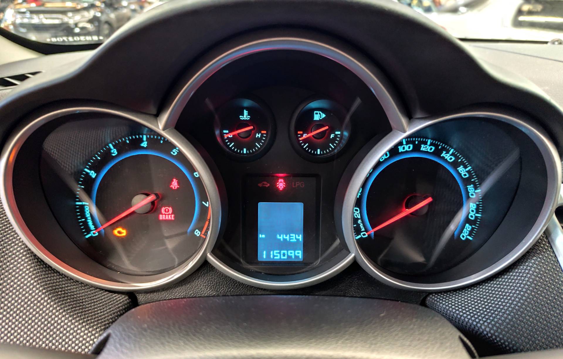 CHEVROLET CRUZE