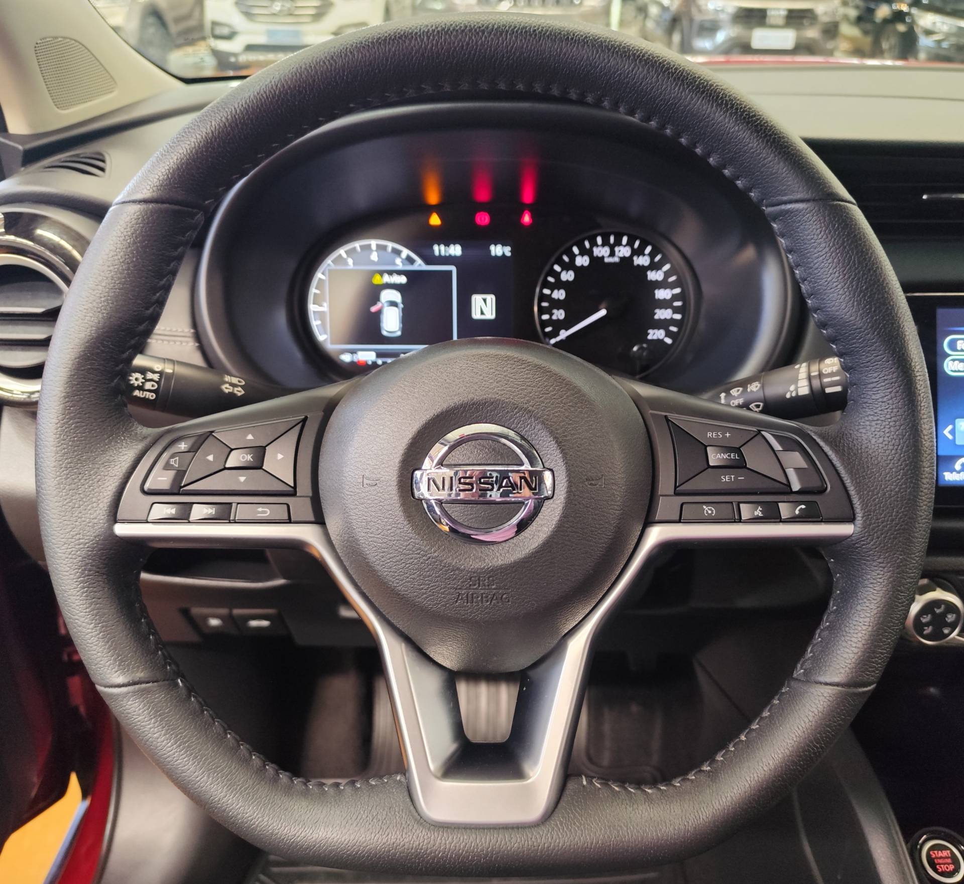 NISSAN KICKS