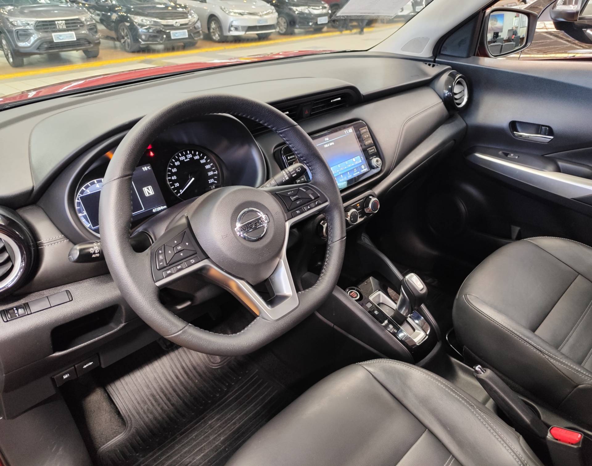 NISSAN KICKS
