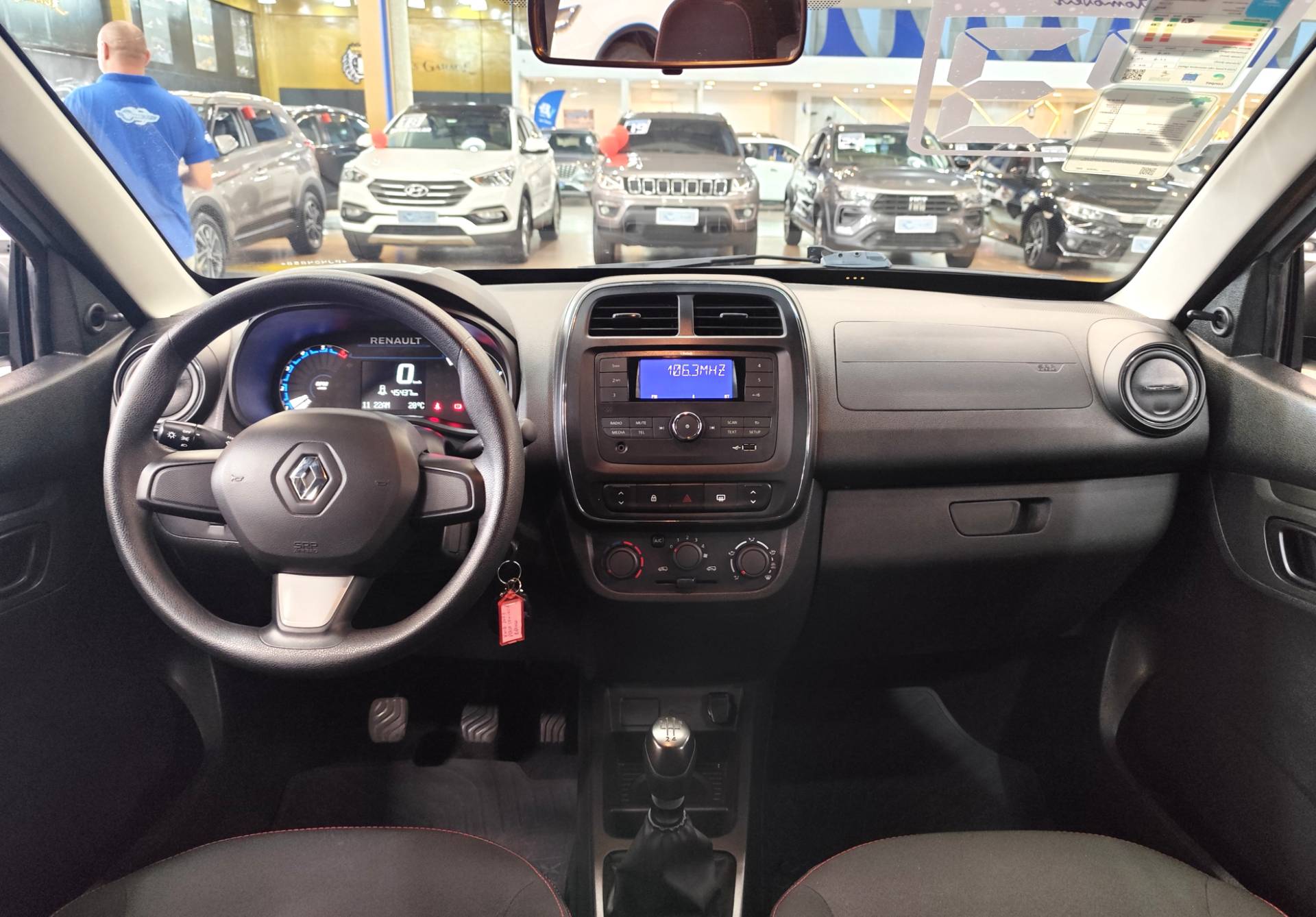 RENAULT KWID