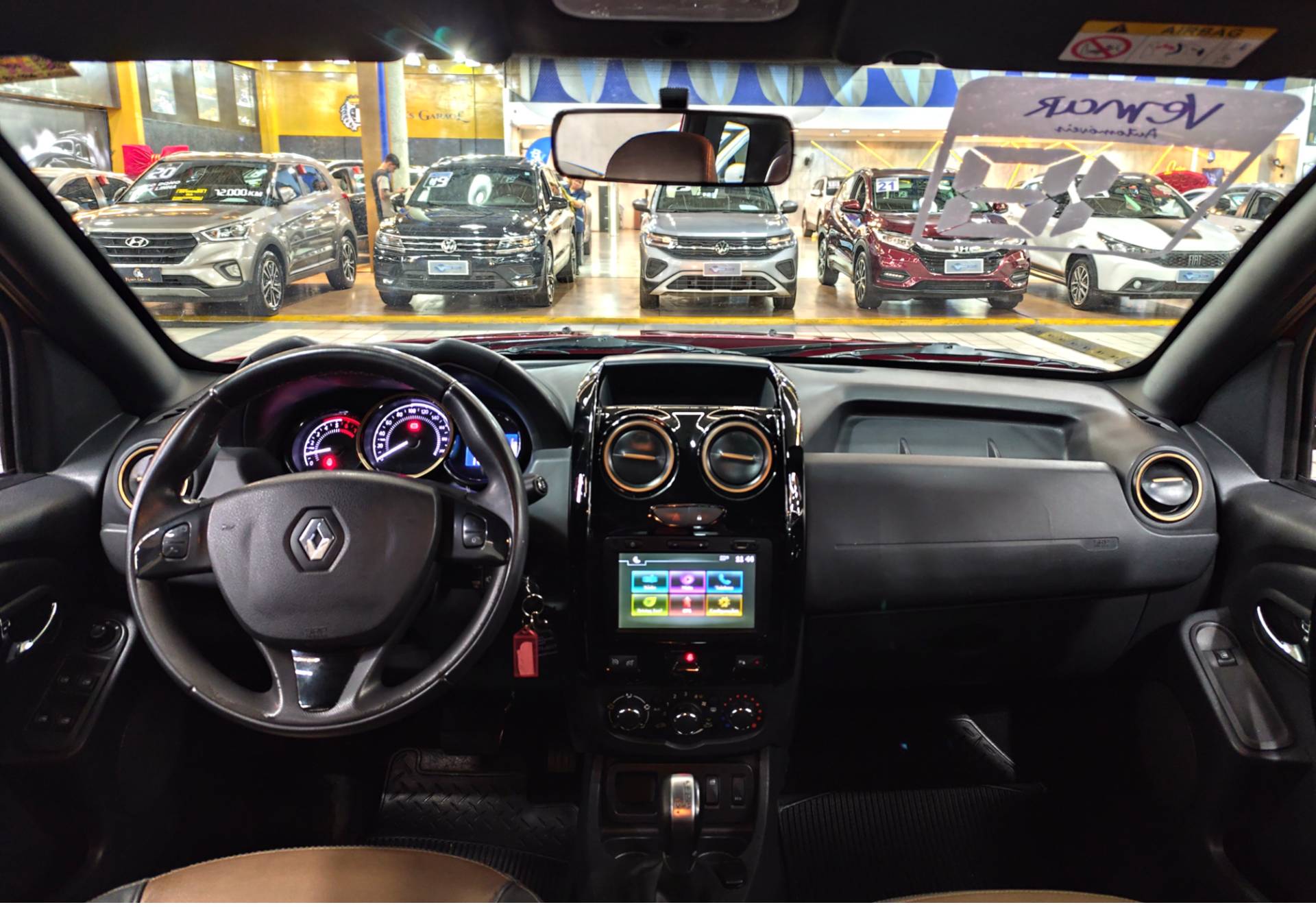RENAULT DUSTER