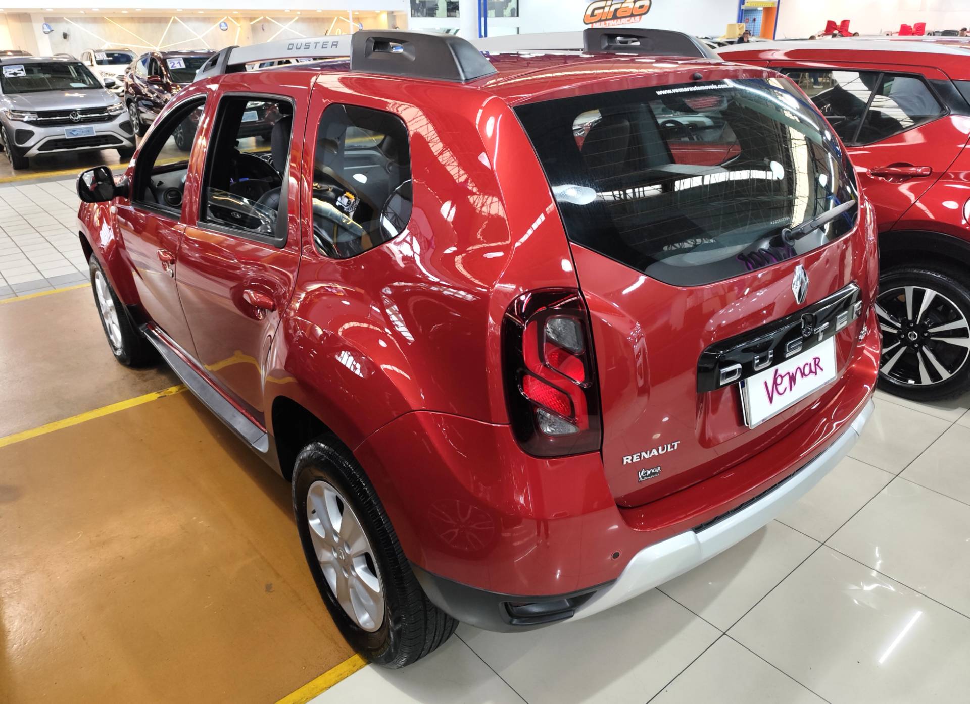 RENAULT DUSTER