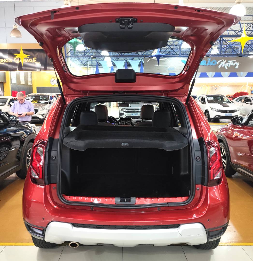 RENAULT DUSTER