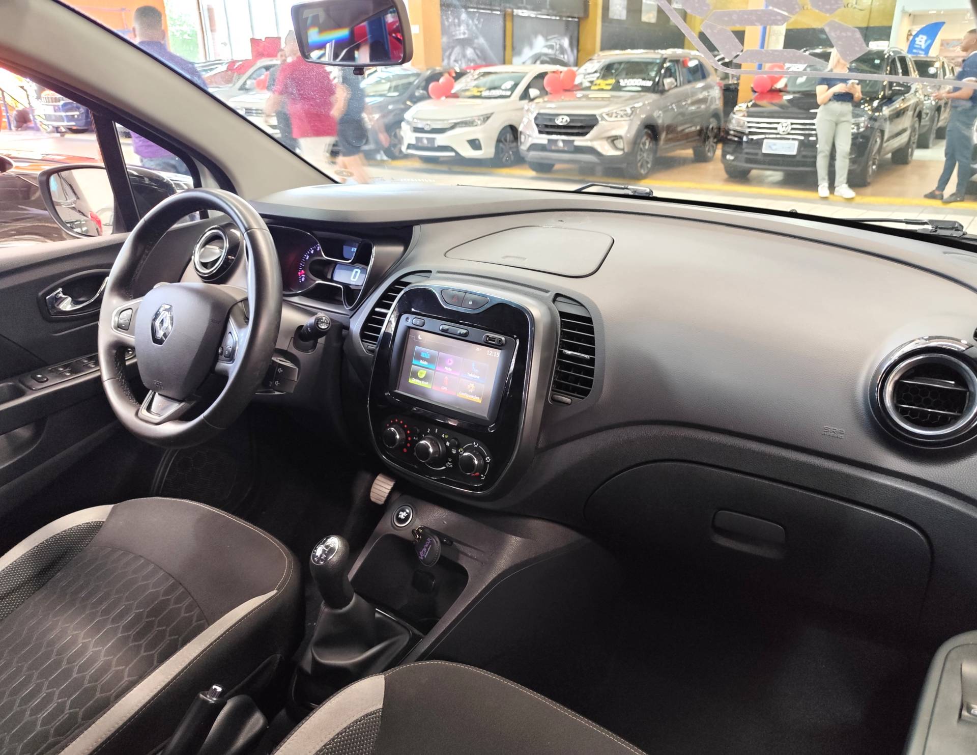RENAULT CAPTUR
